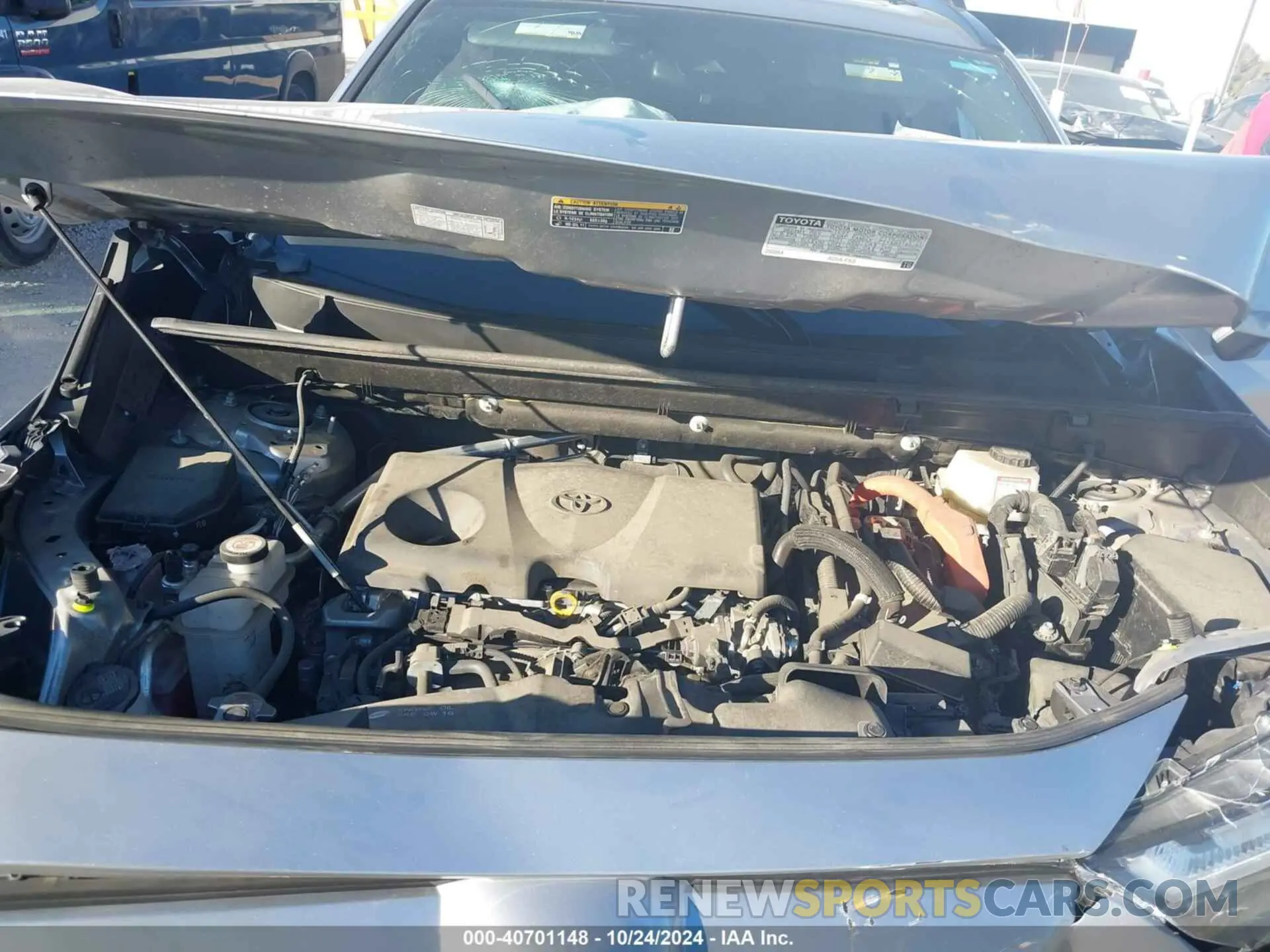 10 fotografías del automóvil dañado JTM16RFV4PD085213 TOYOTA RAV4 HYBRID 2023