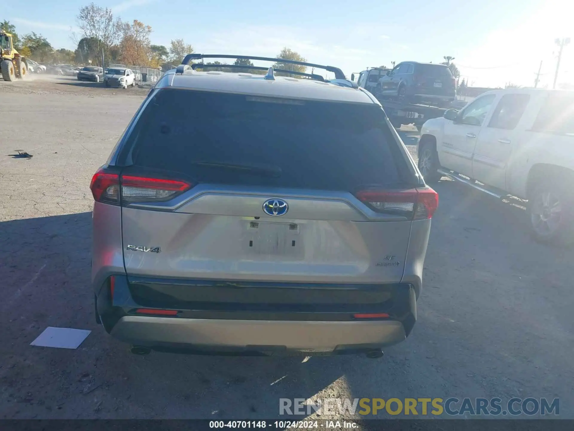 16 fotografías del automóvil dañado JTM16RFV4PD085213 TOYOTA RAV4 HYBRID 2023