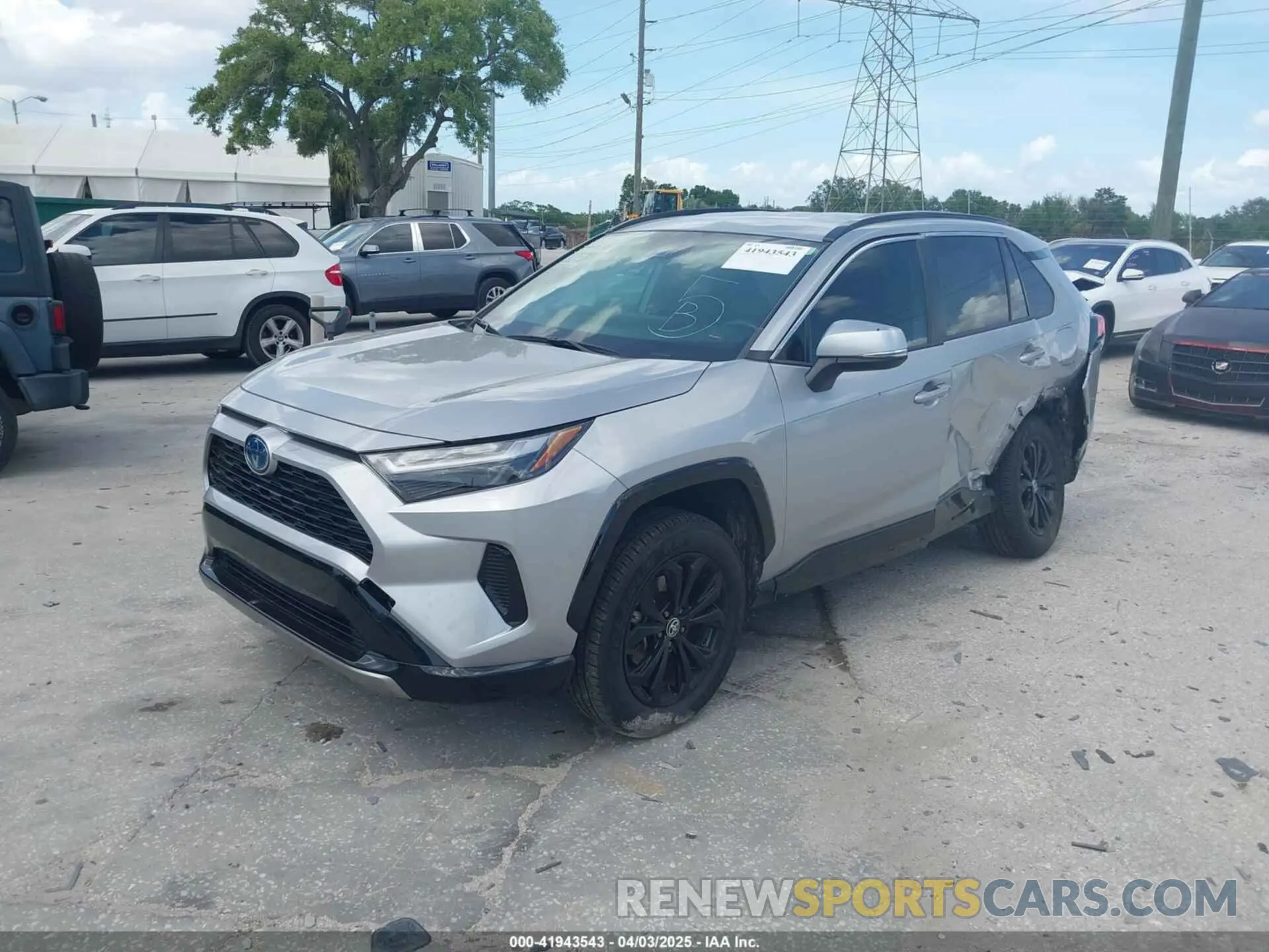2 fotografías del automóvil dañado JTM16RFV5PJ034496 TOYOTA RAV4 HYBRID 2023