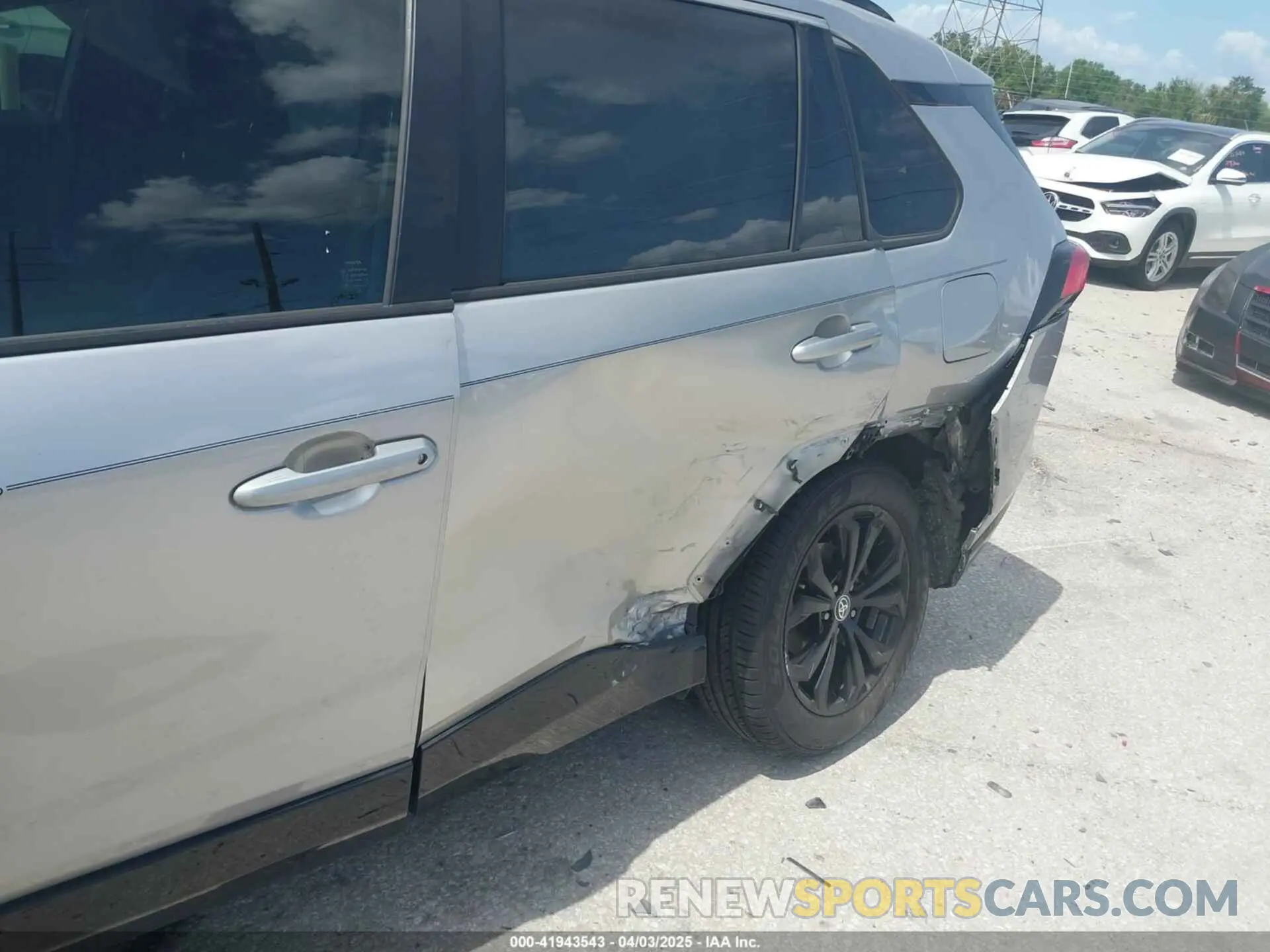 6 fotografías del automóvil dañado JTM16RFV5PJ034496 TOYOTA RAV4 HYBRID 2023