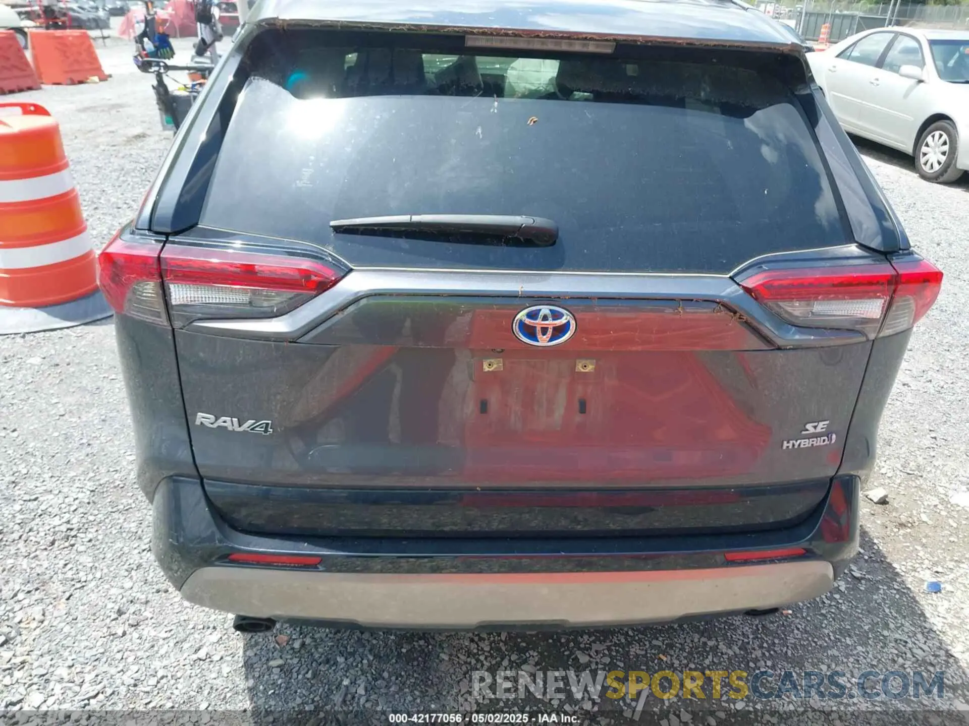 15 fotografías del automóvil dañado JTM16RFV9PD113152 TOYOTA RAV4 HYBRID 2023