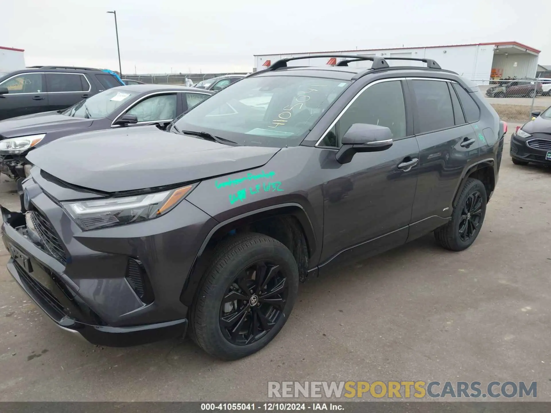 2 fotografías del automóvil dañado JTM16RFV9PJ025932 TOYOTA RAV4 HYBRID 2023