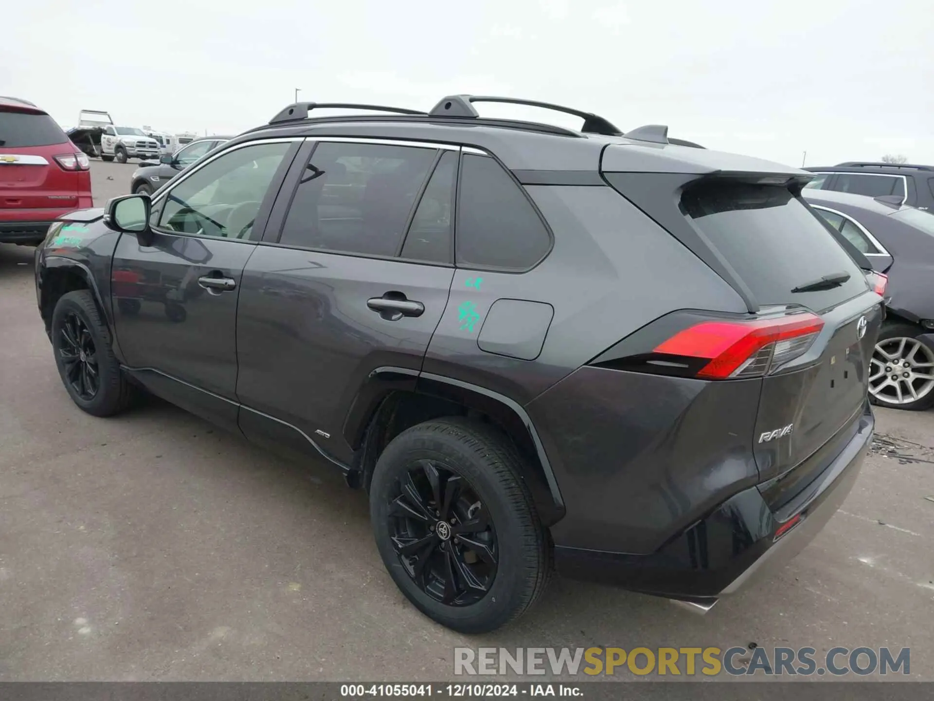 3 fotografías del automóvil dañado JTM16RFV9PJ025932 TOYOTA RAV4 HYBRID 2023