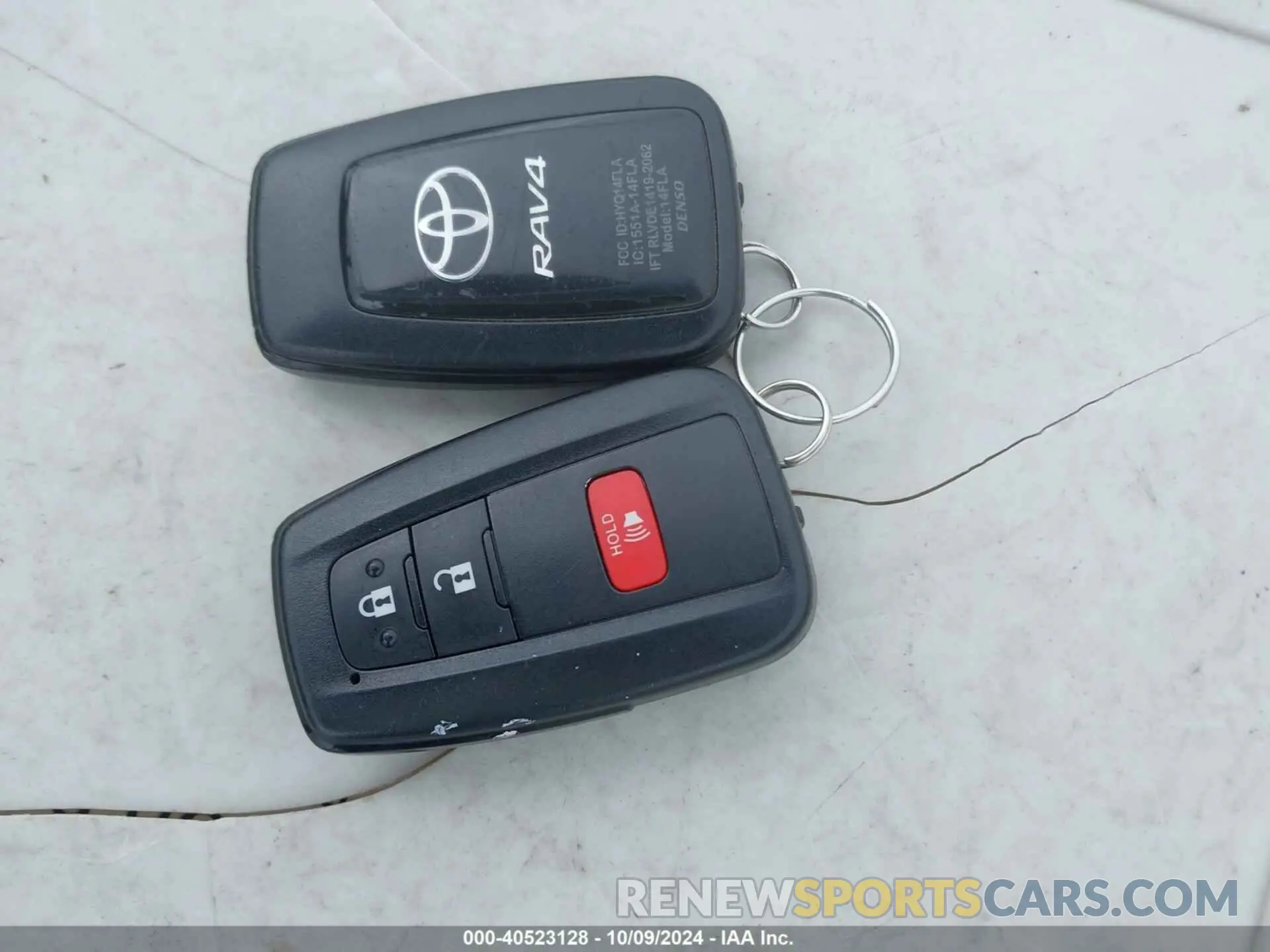 11 fotografías del automóvil dañado JTM16RFVXPD091890 TOYOTA RAV4 HYBRID 2023