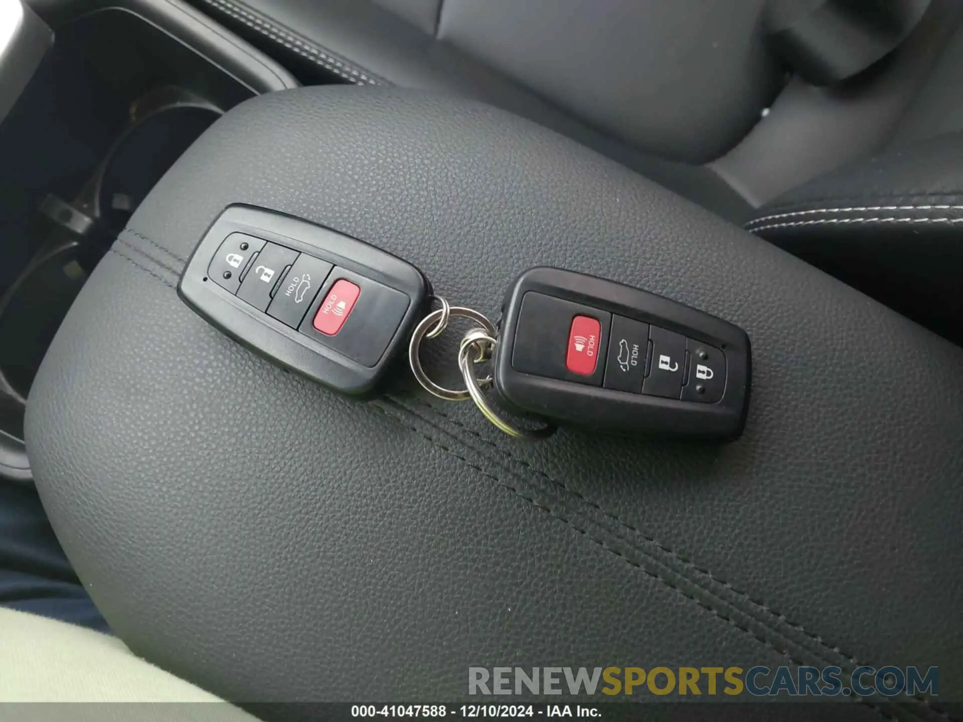 11 fotografías del automóvil dañado JTMB6RFV0PD109897 TOYOTA RAV4 HYBRID 2023