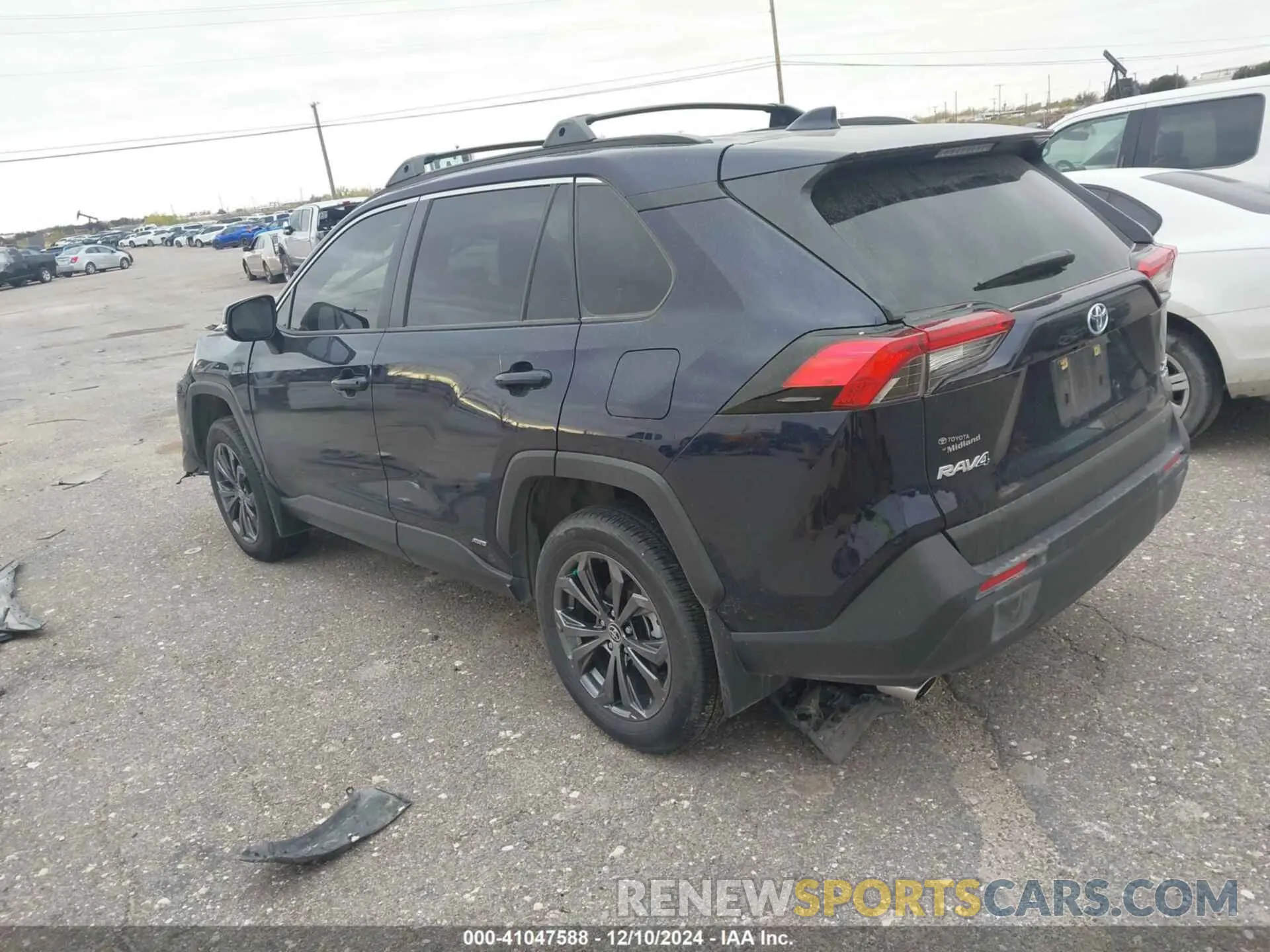 3 fotografías del automóvil dañado JTMB6RFV0PD109897 TOYOTA RAV4 HYBRID 2023