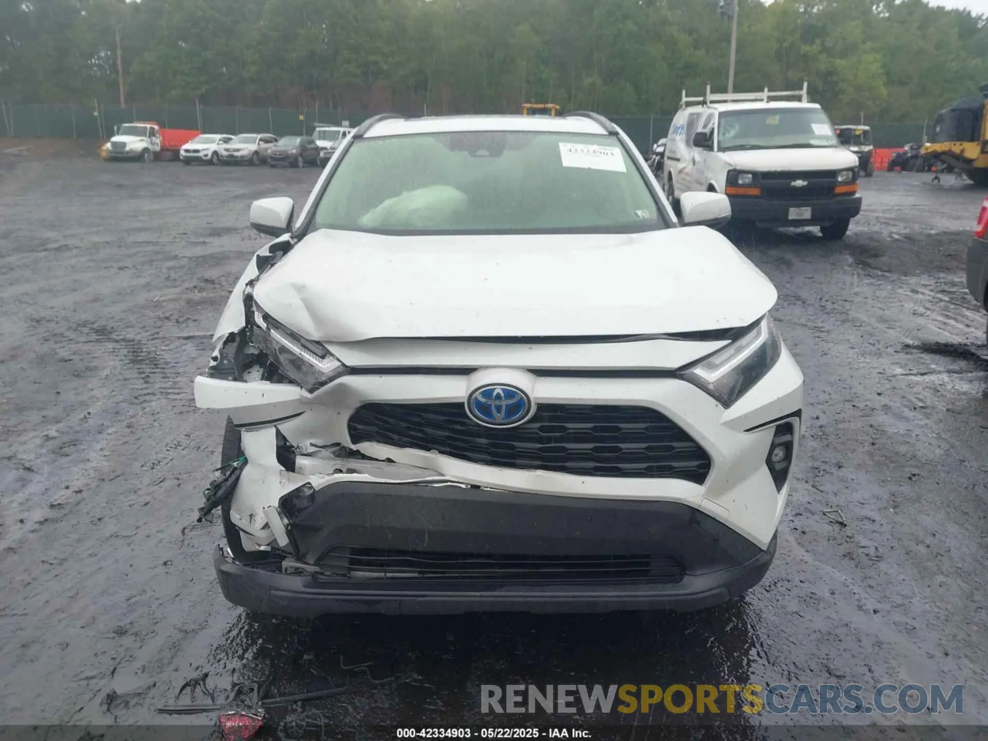 12 fotografías del automóvil dañado JTMB6RFV3PD546700 TOYOTA RAV4 HYBRID 2023