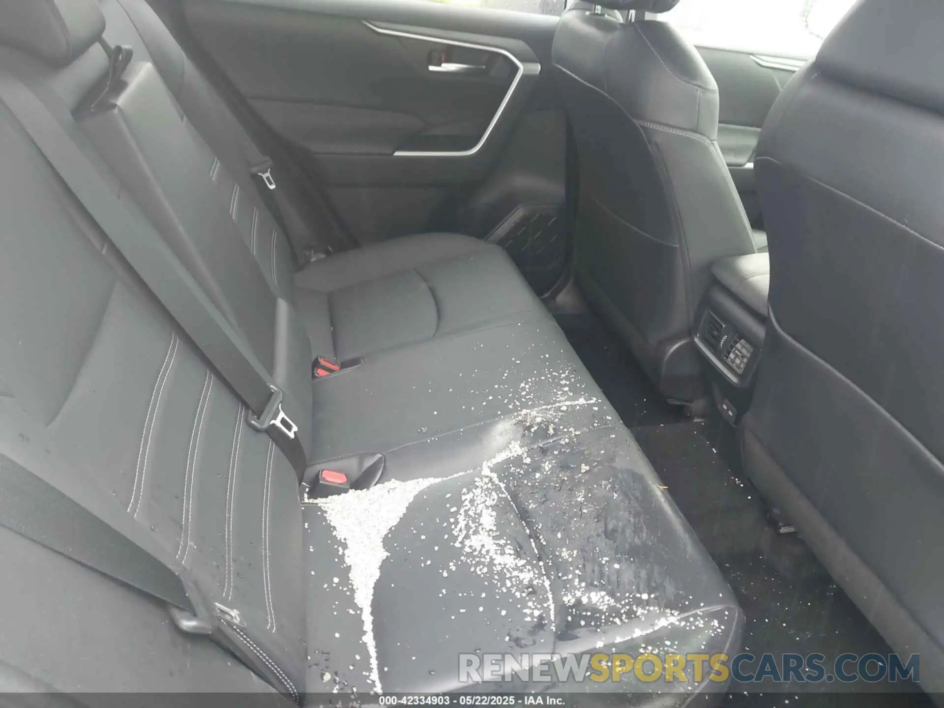 8 fotografías del automóvil dañado JTMB6RFV3PD546700 TOYOTA RAV4 HYBRID 2023
