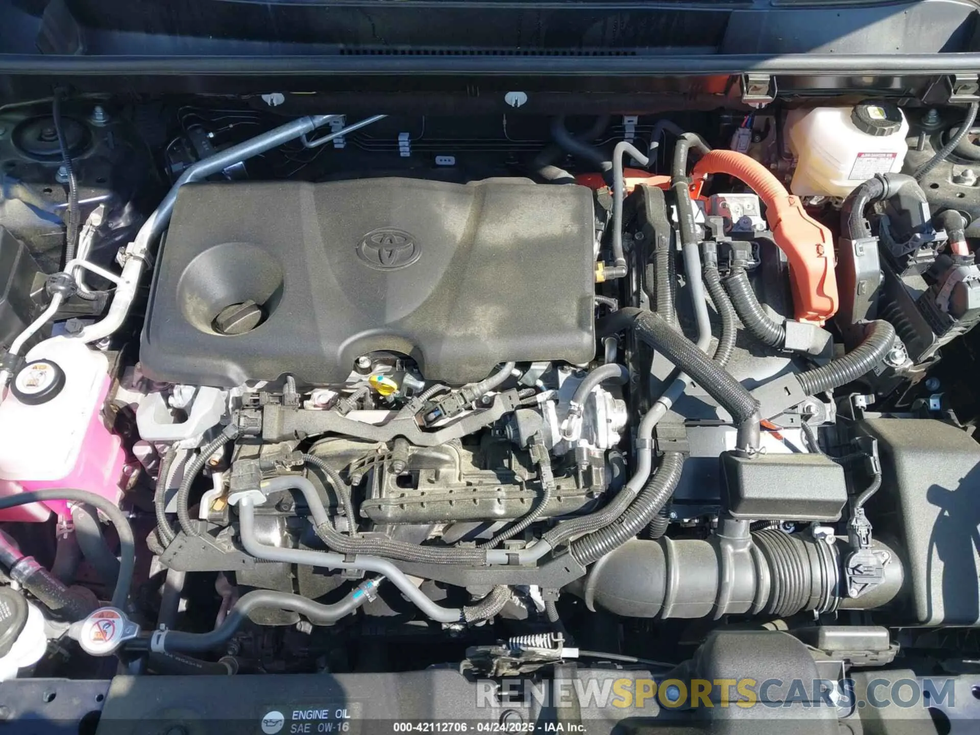 10 fotografías del automóvil dañado JTMB6RFV4PD098886 TOYOTA RAV4 HYBRID 2023