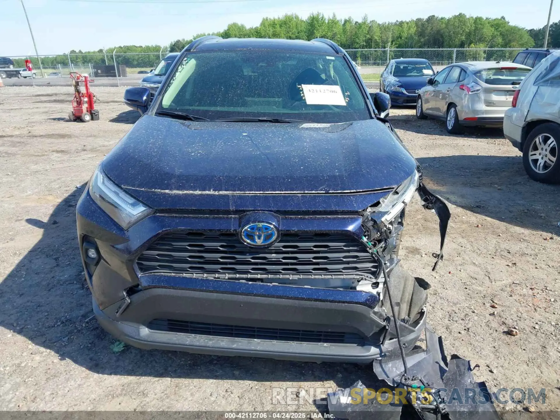 13 fotografías del automóvil dañado JTMB6RFV4PD098886 TOYOTA RAV4 HYBRID 2023