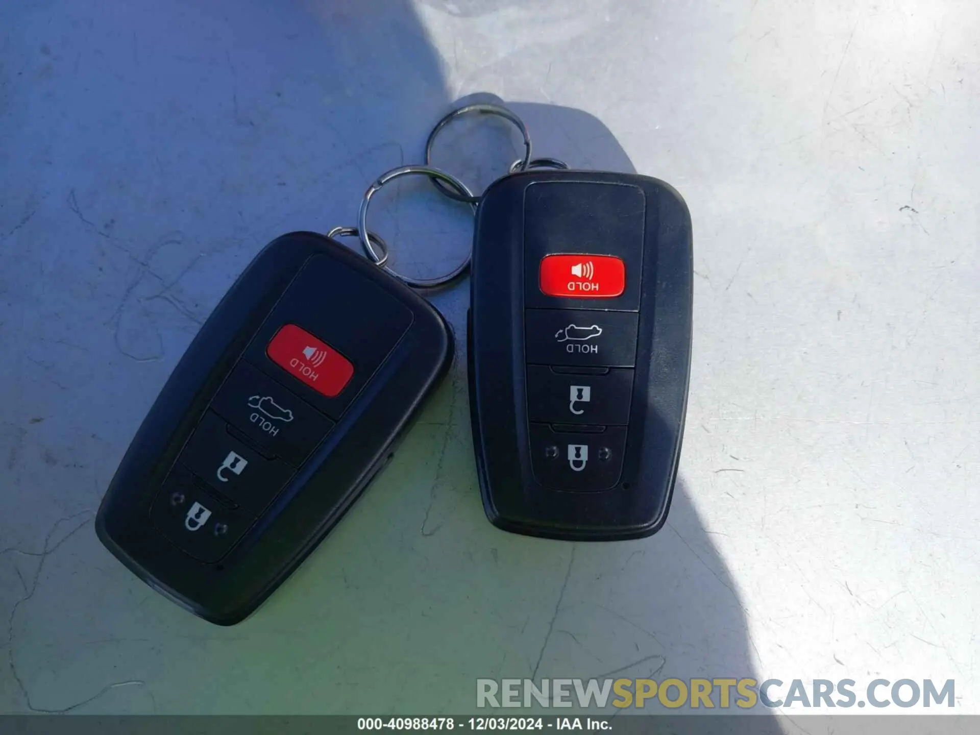 11 fotografías del automóvil dañado JTMB6RFV5PD080297 TOYOTA RAV4 HYBRID 2023