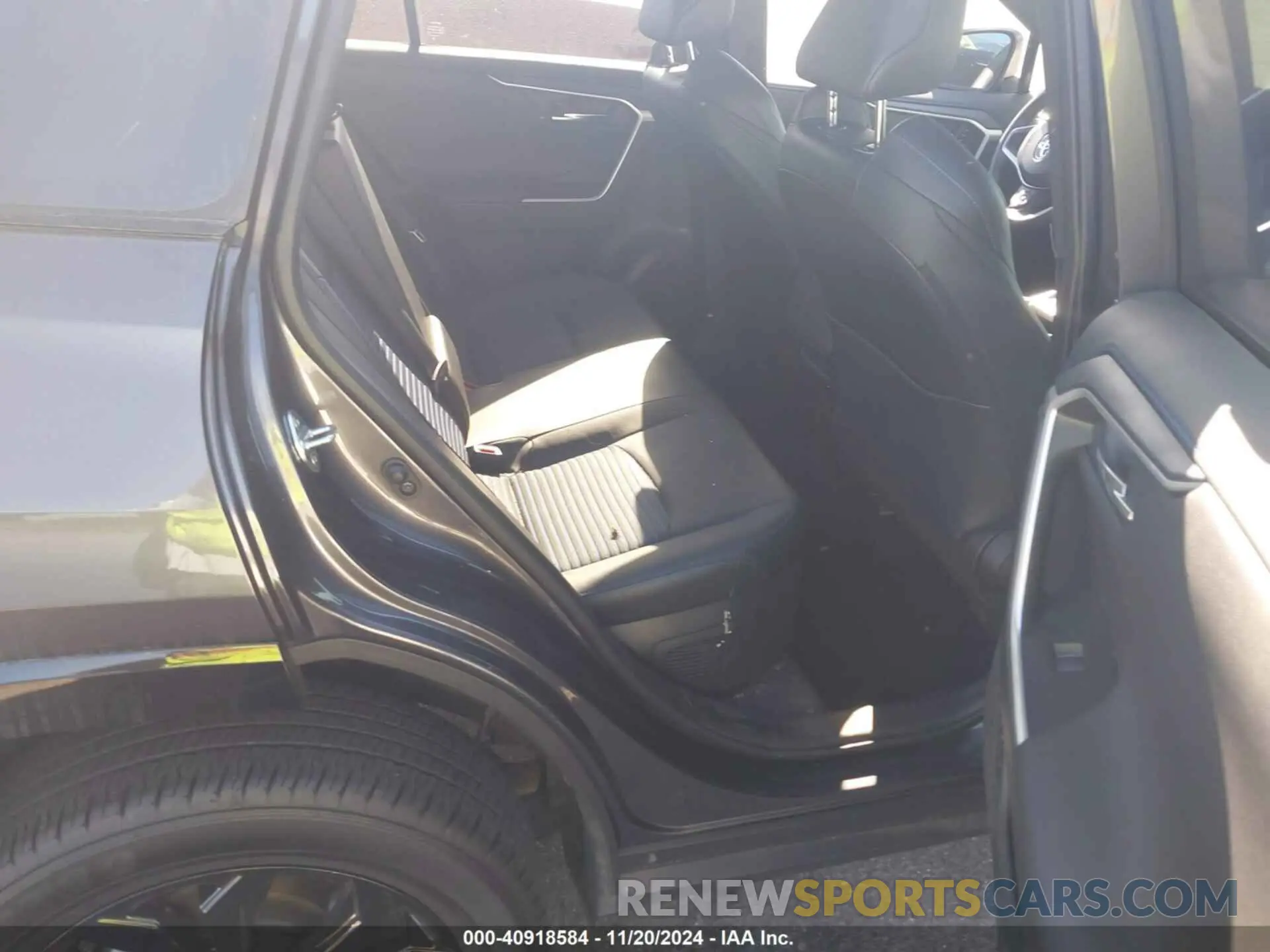 8 fotografías del automóvil dañado JTME6RFV7PJ036669 TOYOTA RAV4 HYBRID 2023