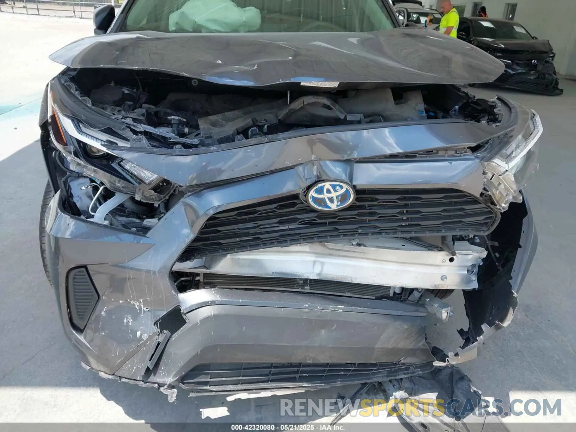 6 fotografías del automóvil dañado JTMLWRFV6PD203044 TOYOTA RAV4 HYBRID 2023