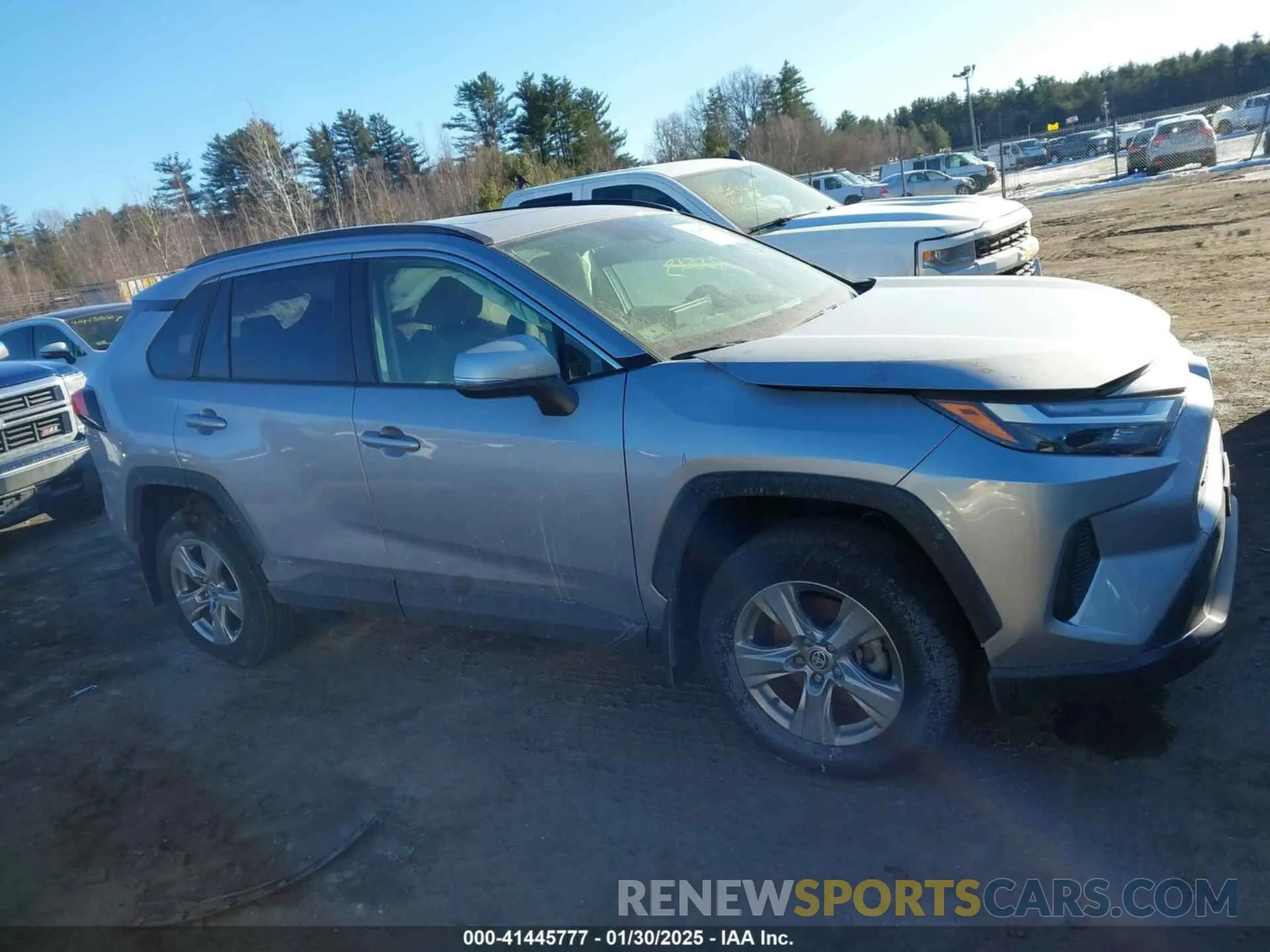 13 fotografías del automóvil dañado JTMRWRFV2PD185054 TOYOTA RAV4 HYBRID 2023