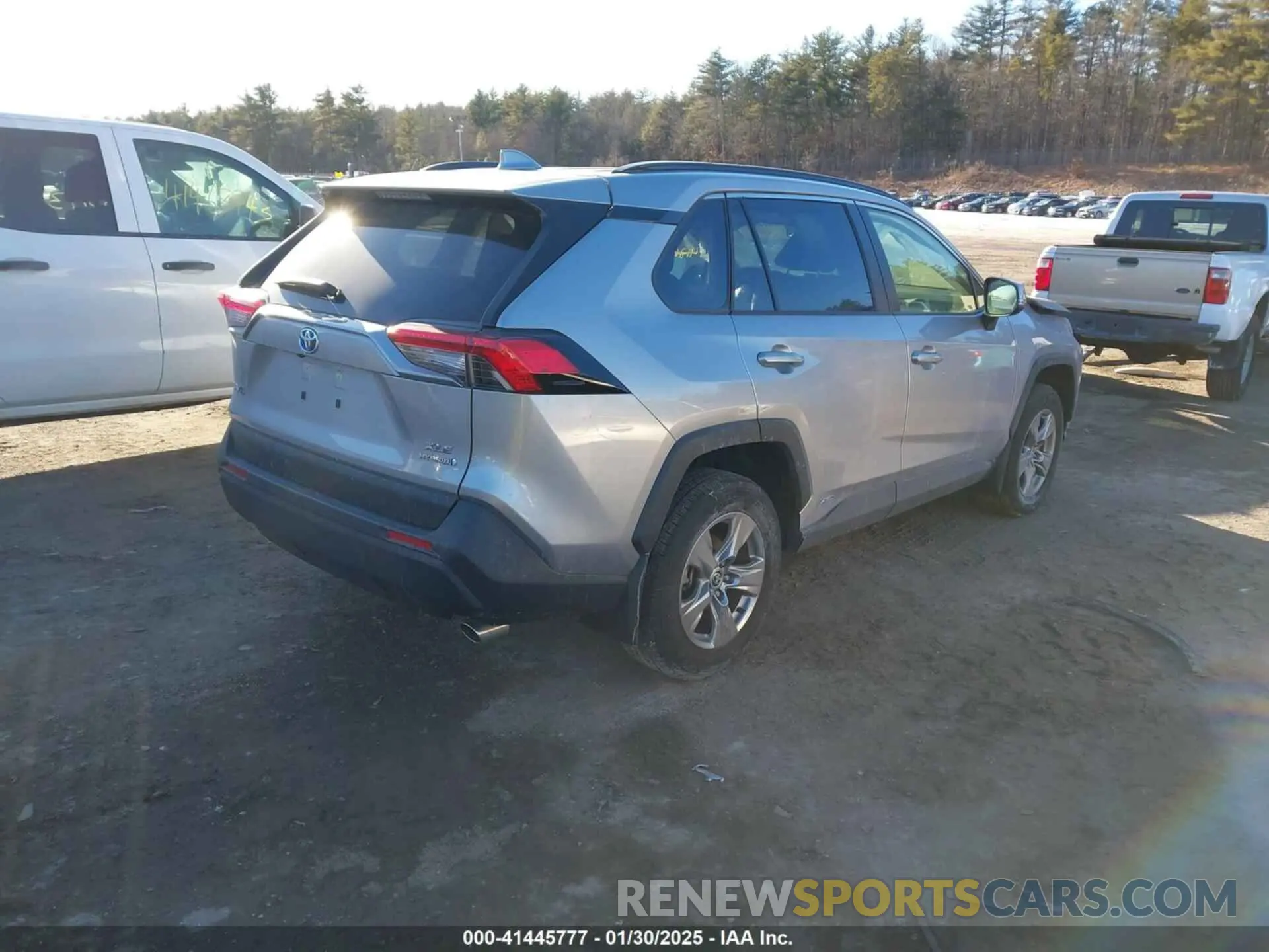 4 fotografías del automóvil dañado JTMRWRFV2PD185054 TOYOTA RAV4 HYBRID 2023