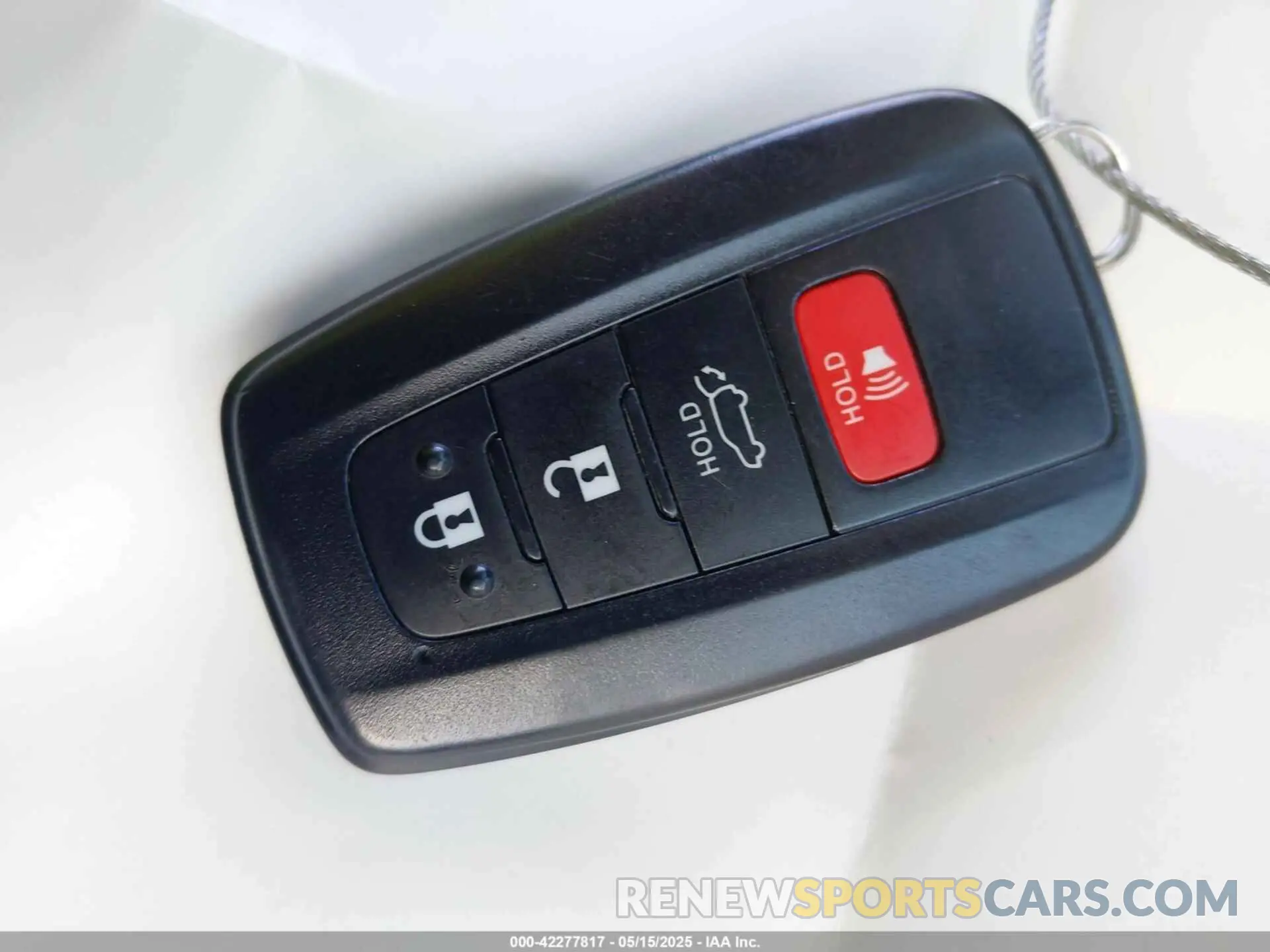 11 fotografías del automóvil dañado JTMRWRFV3PD206493 TOYOTA RAV4 HYBRID 2023