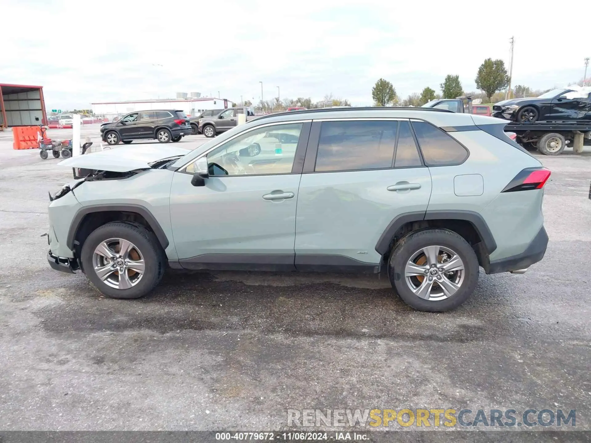 14 fotografías del automóvil dañado JTMRWRFV9PD196505 TOYOTA RAV4 HYBRID 2023