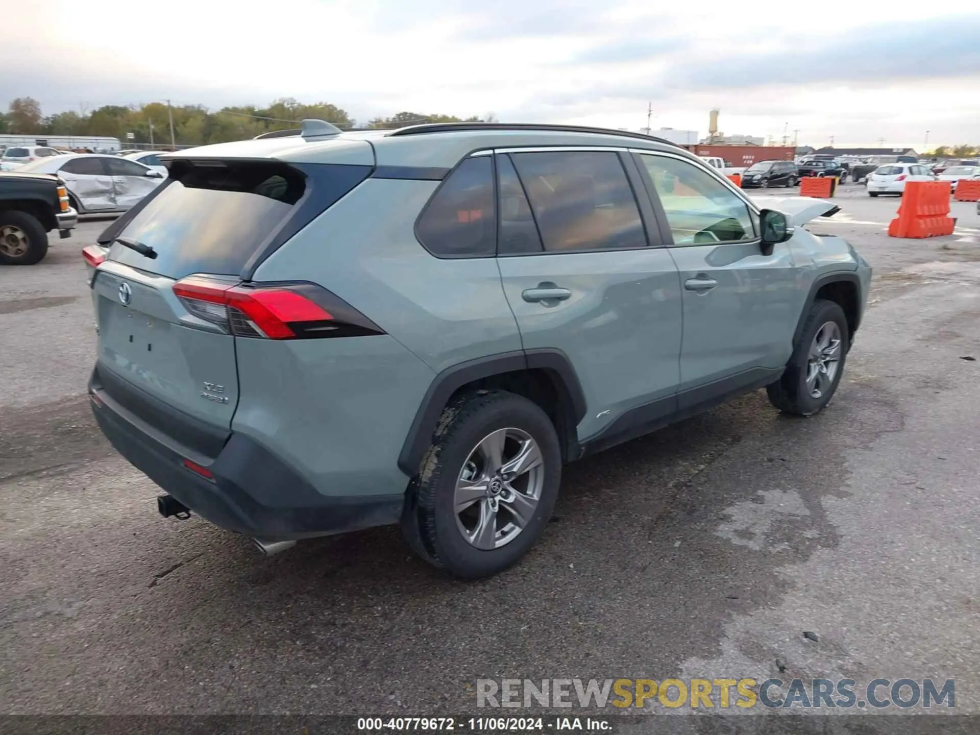 4 fotografías del automóvil dañado JTMRWRFV9PD196505 TOYOTA RAV4 HYBRID 2023