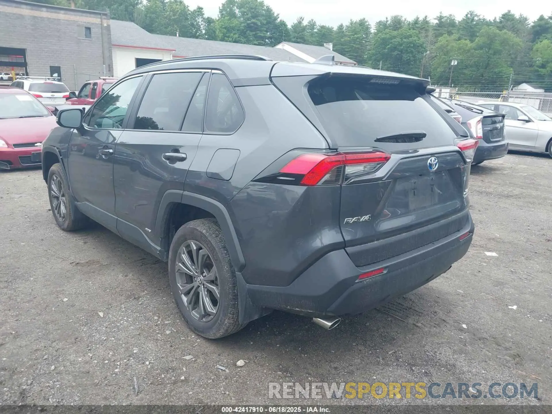 3 fotografías del automóvil dañado 2T3B6RFV1RW077600 TOYOTA RAV4 HYBRID 2024