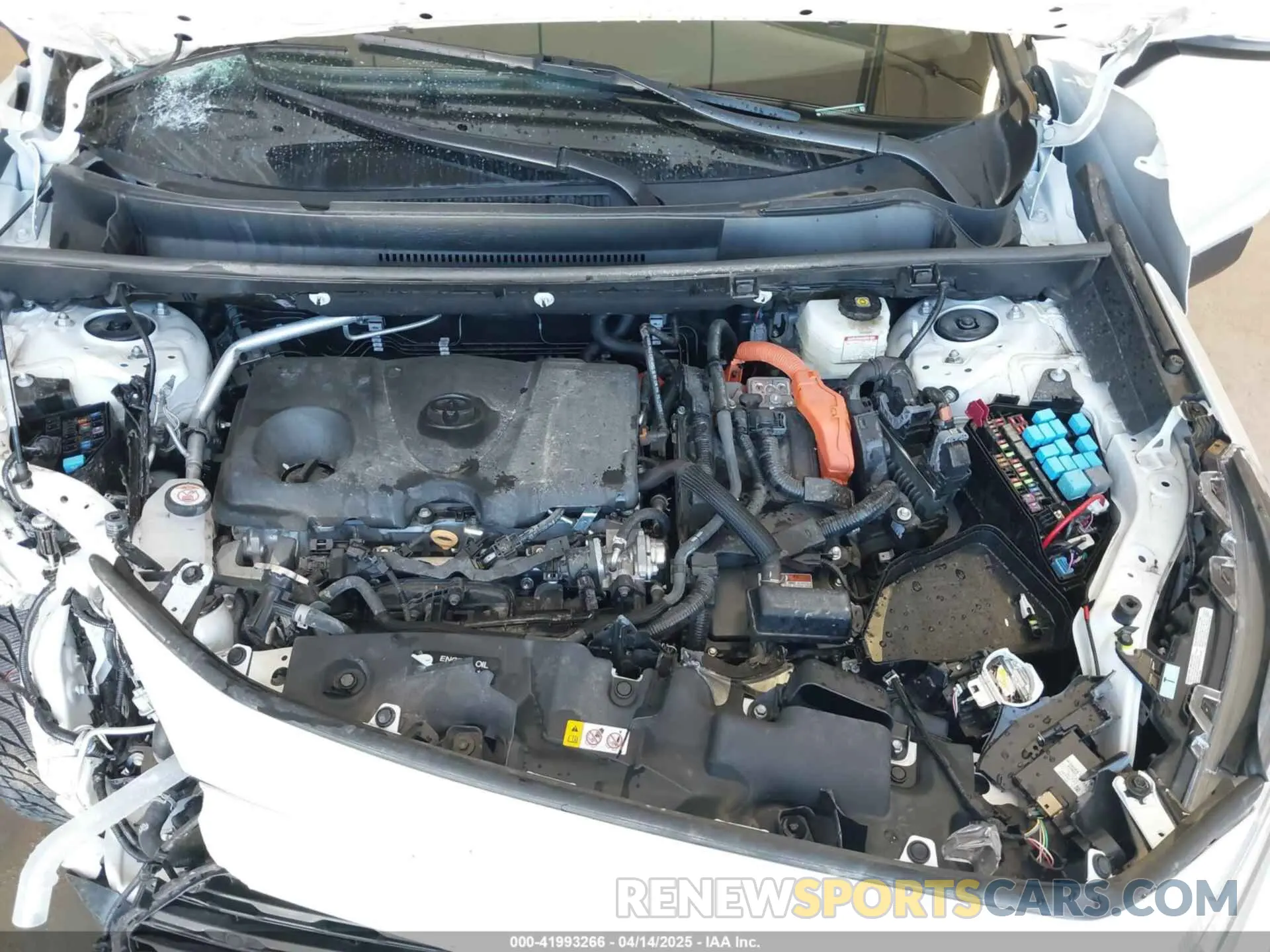 10 fotografías del automóvil dañado 2T3B6RFV5RW081035 TOYOTA RAV4 HYBRID 2024