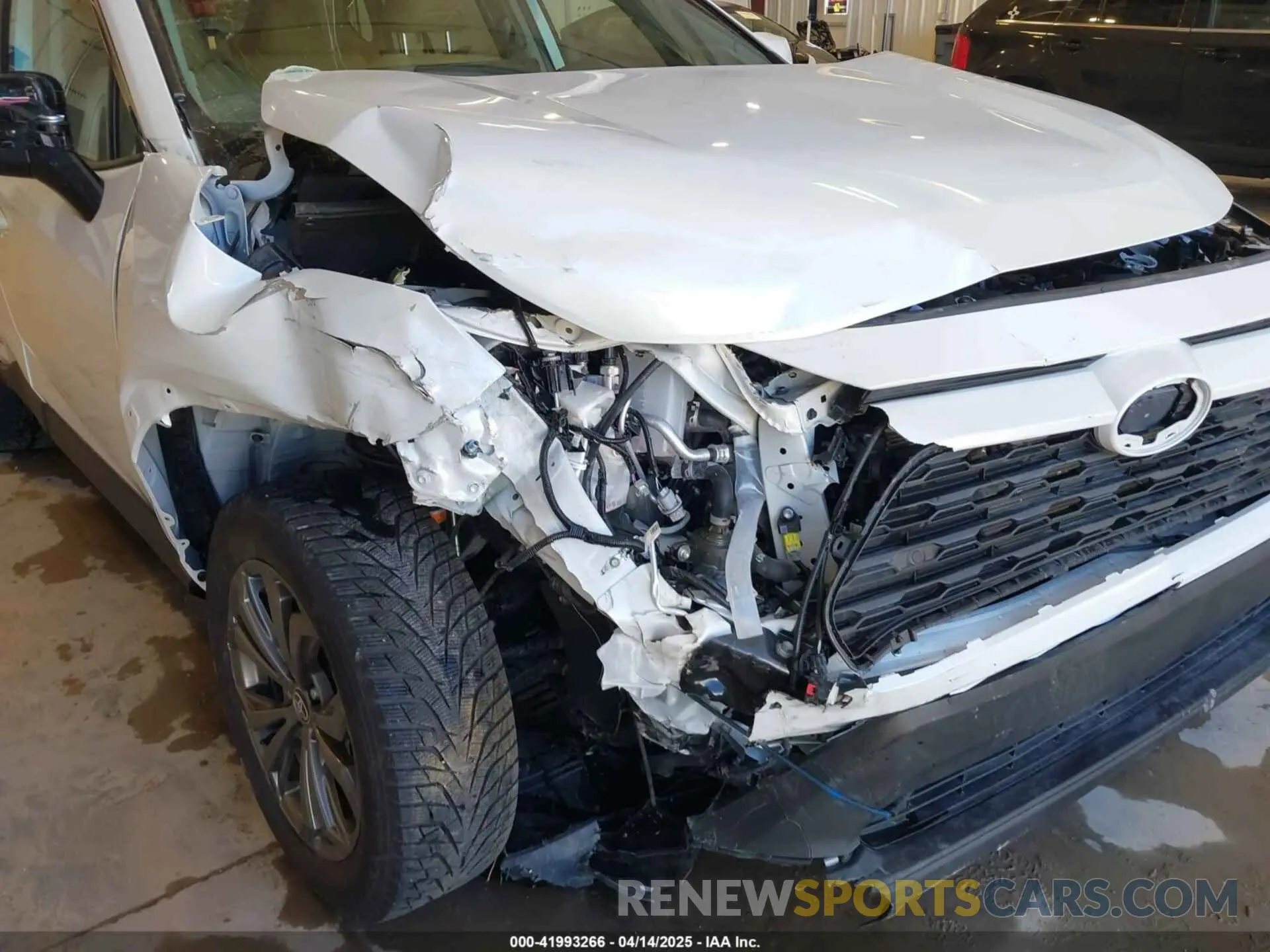 6 fotografías del automóvil dañado 2T3B6RFV5RW081035 TOYOTA RAV4 HYBRID 2024