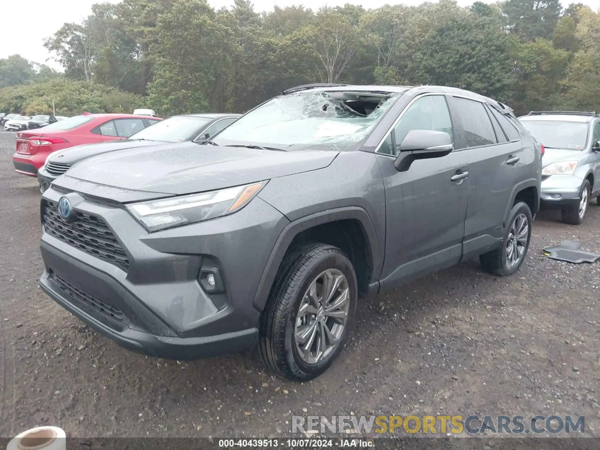 2 fotografías del automóvil dañado 2T3B6RFV6RW068309 TOYOTA RAV4 HYBRID 2024