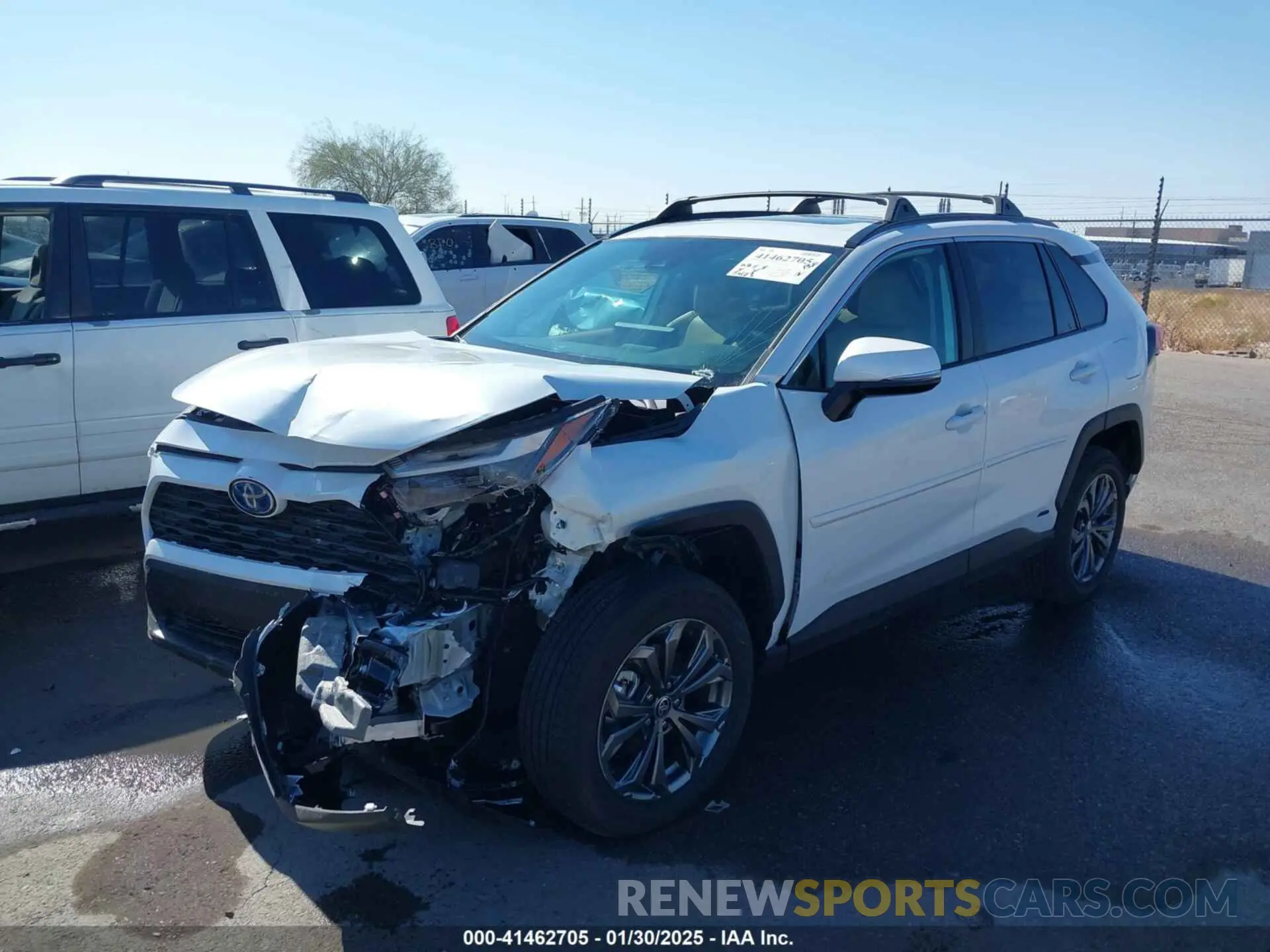 2 fotografías del automóvil dañado 2T3B6RFVXRW062836 TOYOTA RAV4 HYBRID 2024