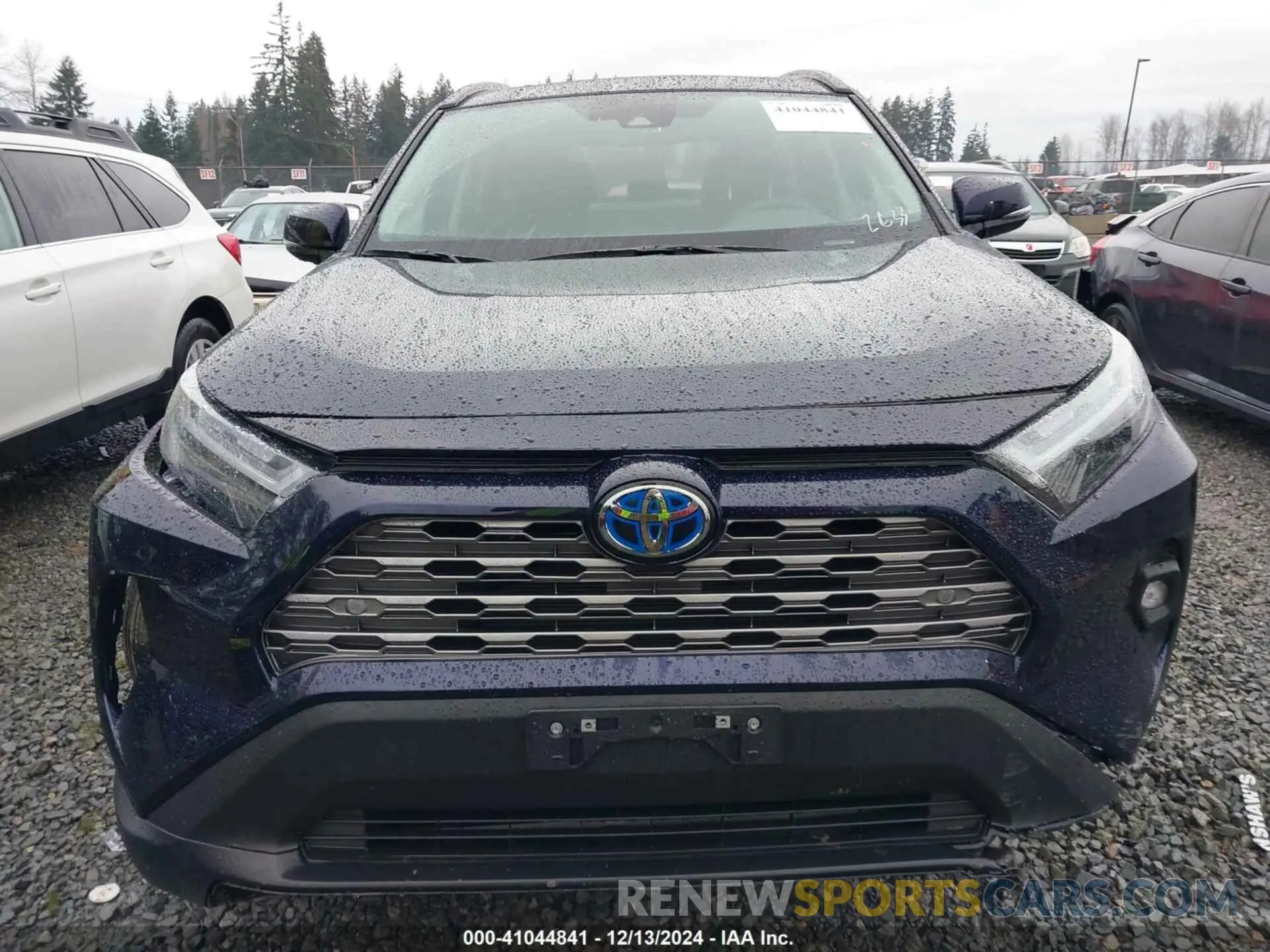 13 fotografías del automóvil dañado 2T3D6RFV1RW072633 TOYOTA RAV4 HYBRID 2024