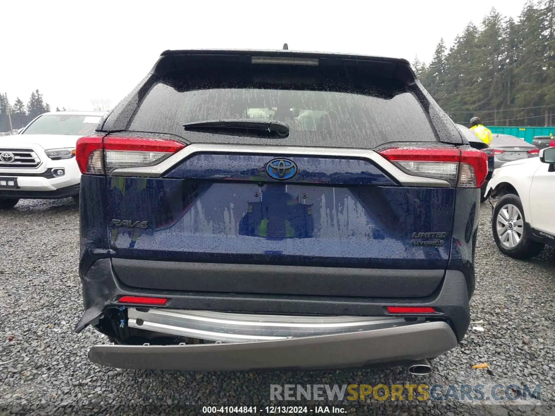 17 fotografías del automóvil dañado 2T3D6RFV1RW072633 TOYOTA RAV4 HYBRID 2024
