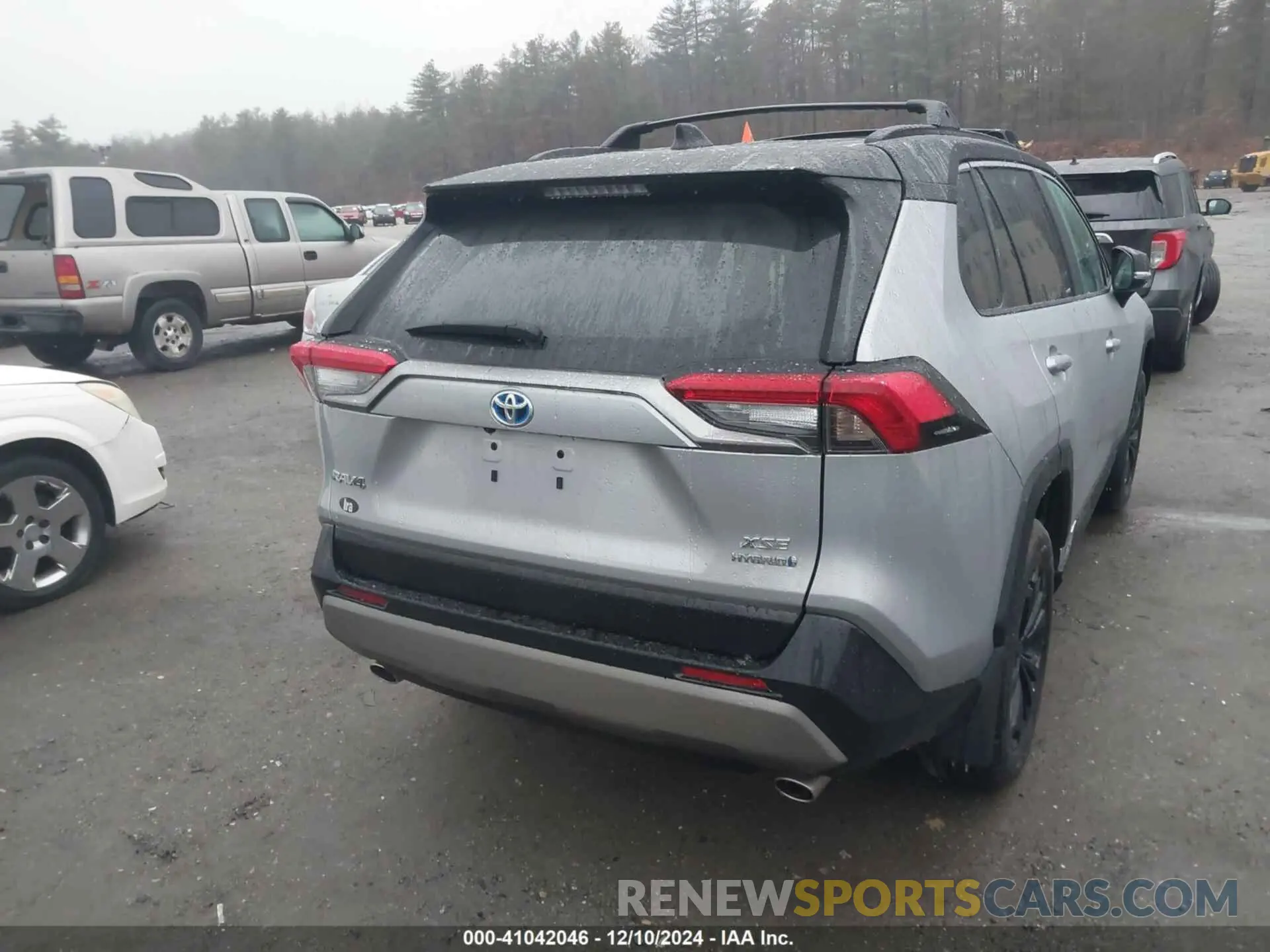 16 fotografías del automóvil dañado 2T3E6RFV7RW056568 TOYOTA RAV4 HYBRID 2024