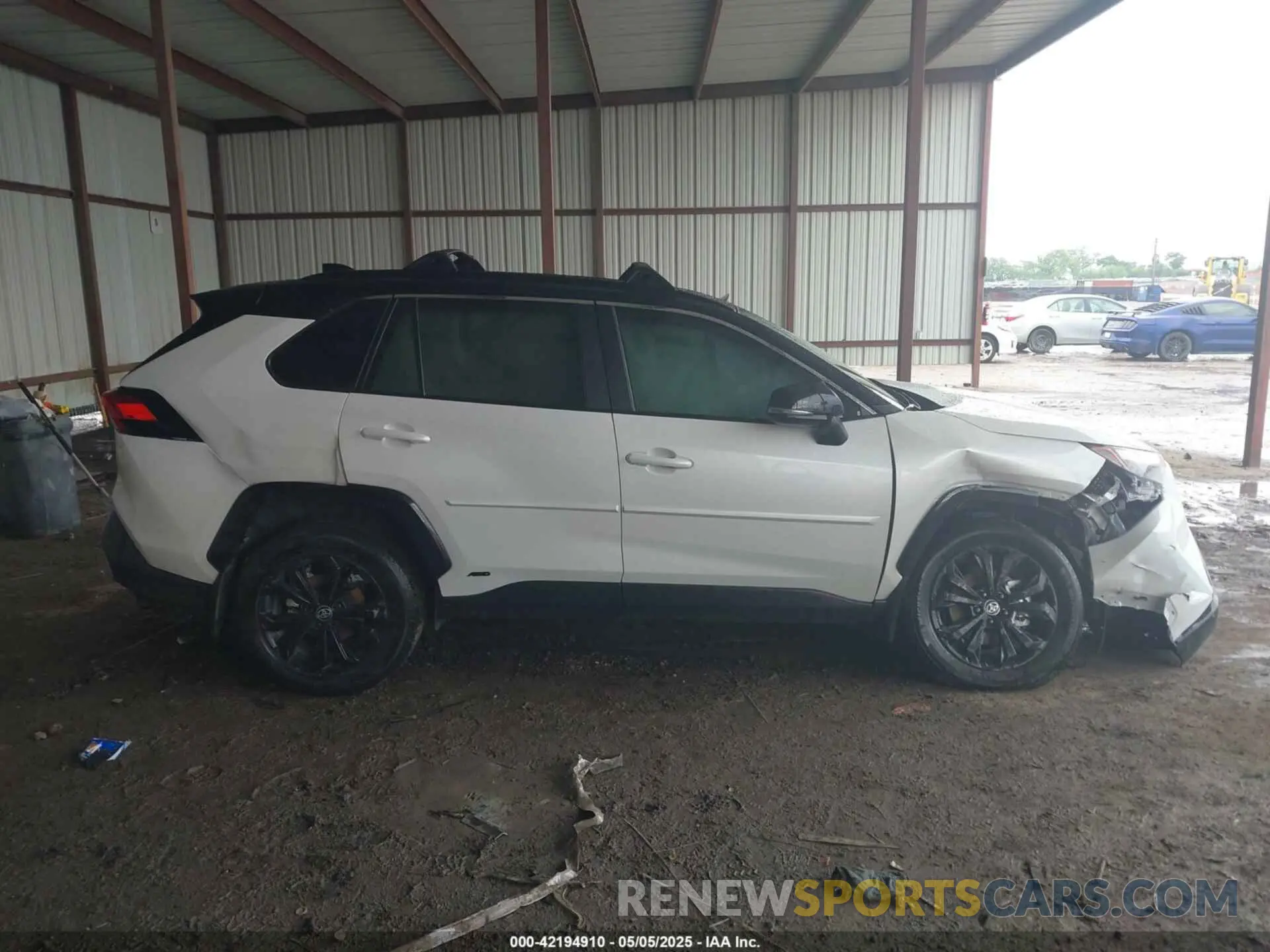 13 fotografías del automóvil dañado 2T3E6RFV7RW077162 TOYOTA RAV4 HYBRID 2024