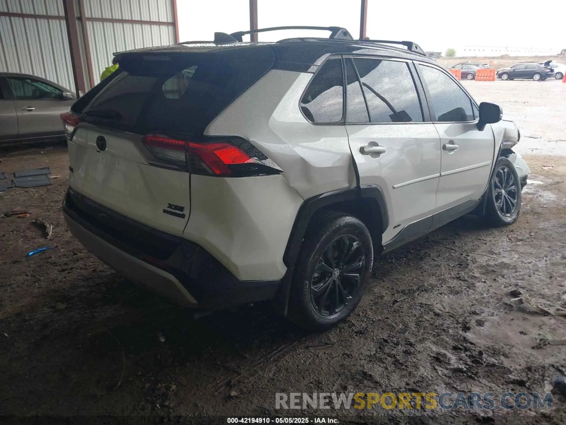 4 fotografías del automóvil dañado 2T3E6RFV7RW077162 TOYOTA RAV4 HYBRID 2024
