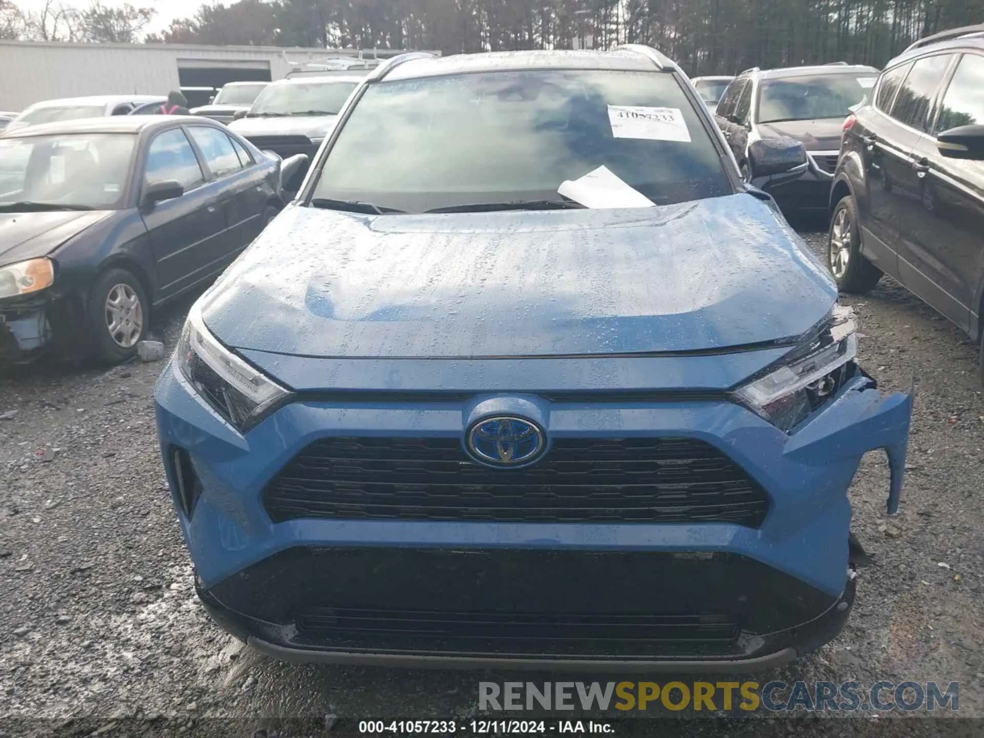 12 fotografías del automóvil dañado 2T3E6RFV8RW064582 TOYOTA RAV4 HYBRID 2024