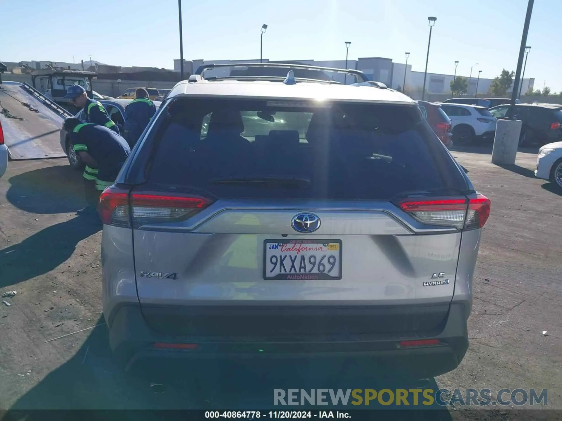 17 fotografías del automóvil dañado 2T3LWRFV0RW199515 TOYOTA RAV4 HYBRID 2024