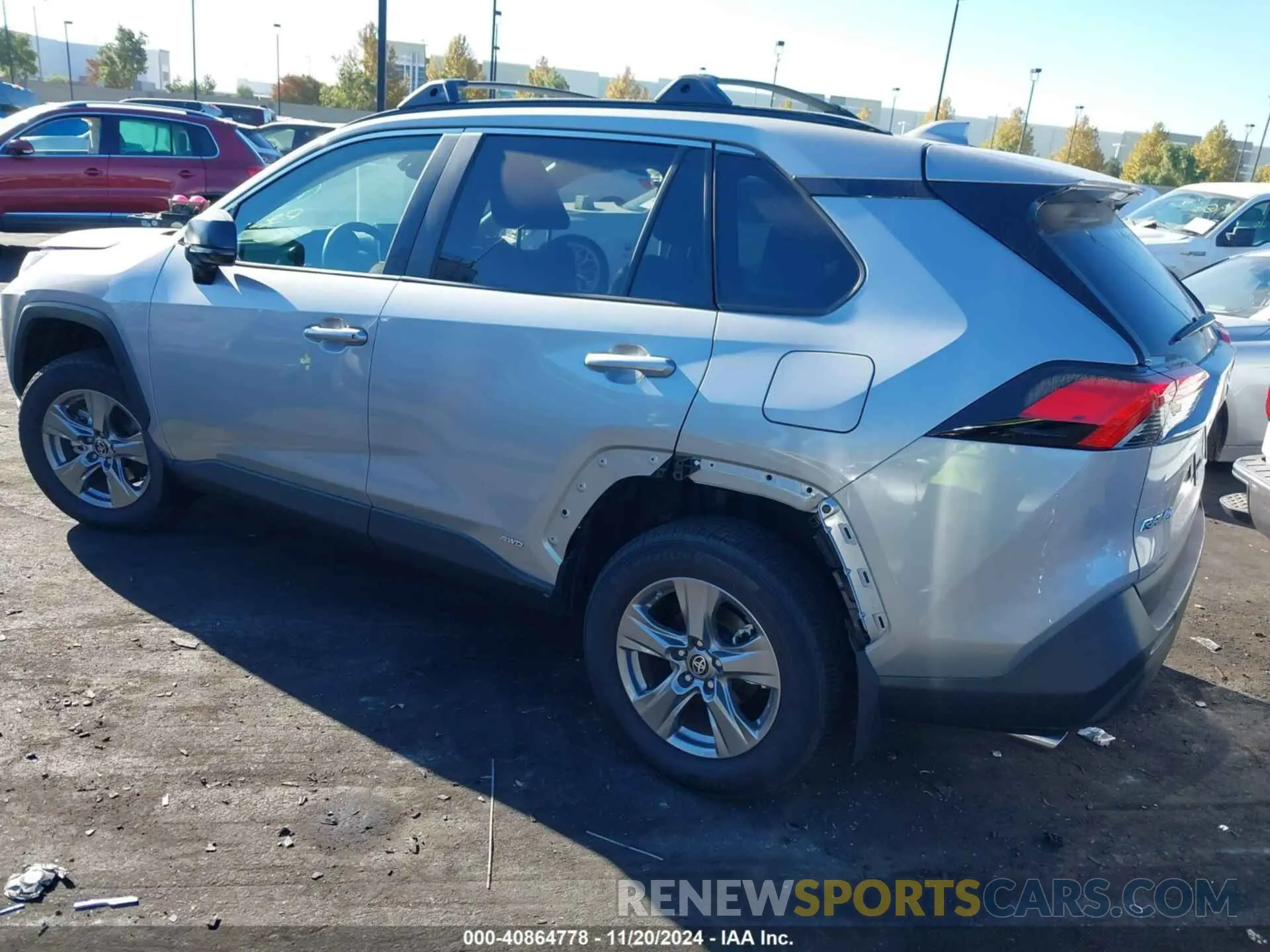 3 fotografías del automóvil dañado 2T3LWRFV0RW199515 TOYOTA RAV4 HYBRID 2024