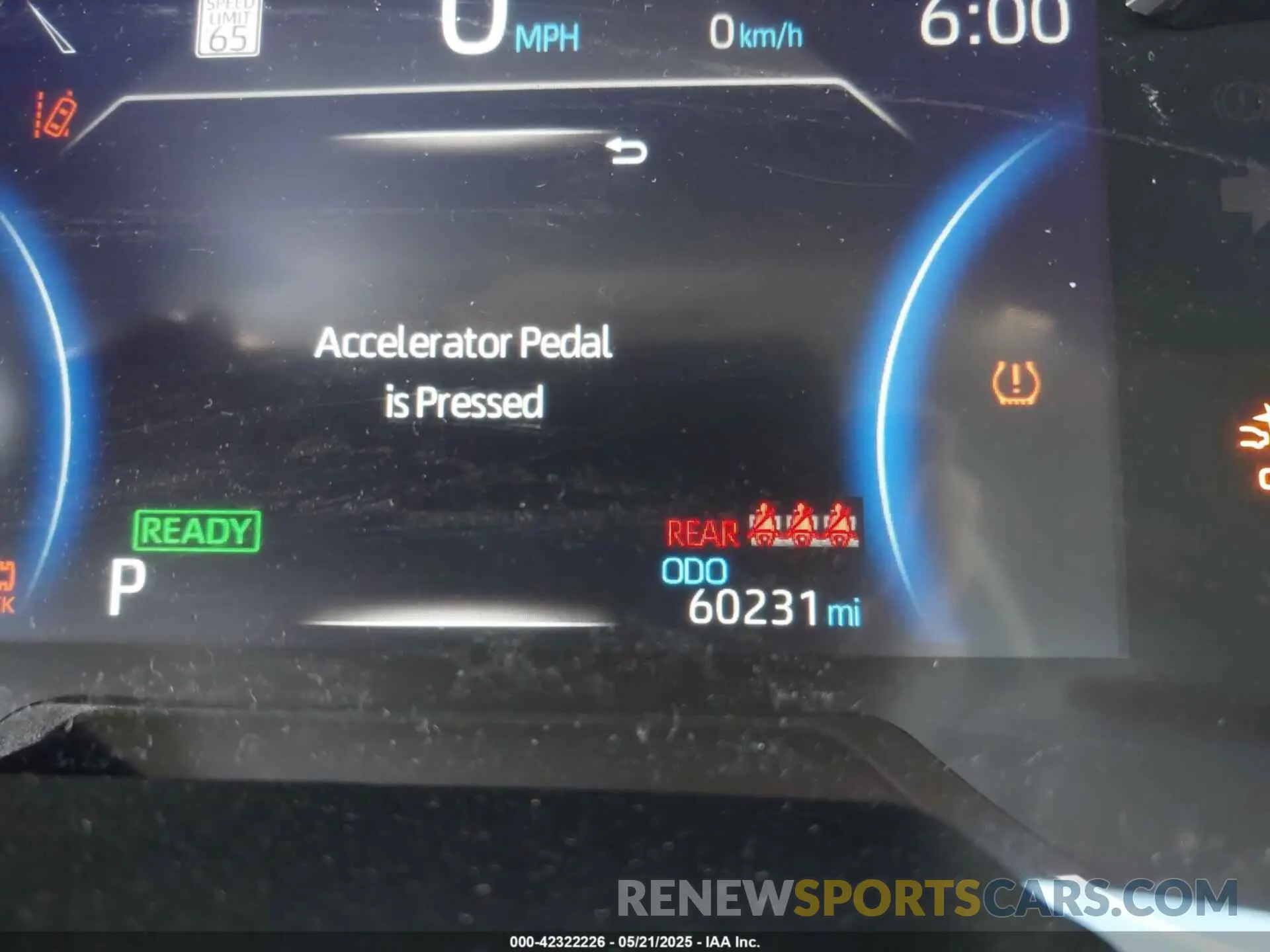 16 fotografías del automóvil dañado 2T3LWRFV7RW211398 TOYOTA RAV4 HYBRID 2024