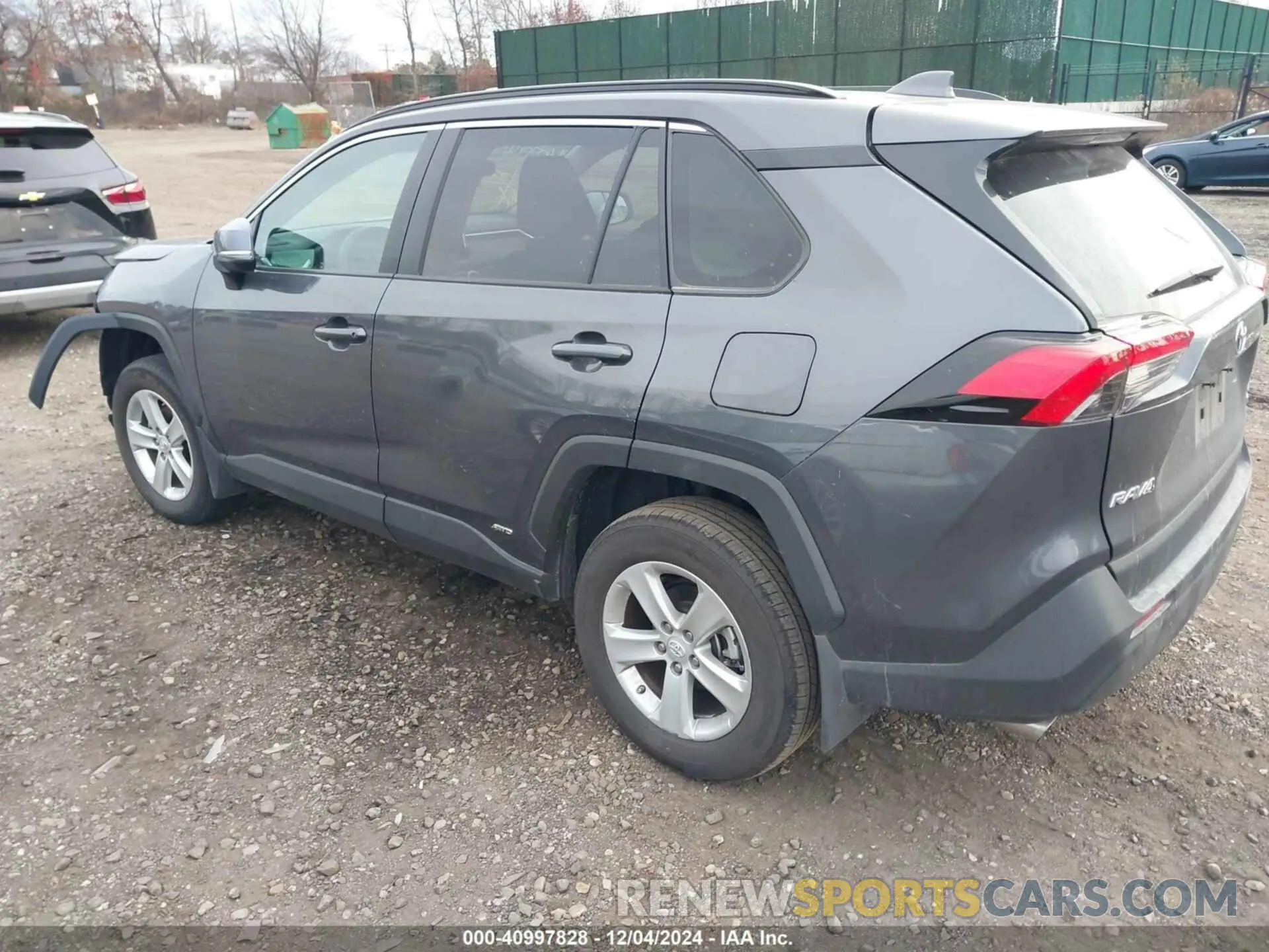 3 fotografías del automóvil dañado 2T3MWRFV0RW215409 TOYOTA RAV4 HYBRID 2024