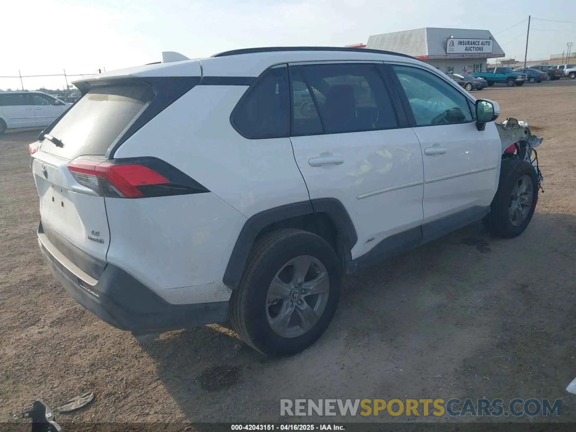 4 fotografías del automóvil dañado 2T3MWRFV3RW243740 TOYOTA RAV4 HYBRID 2024