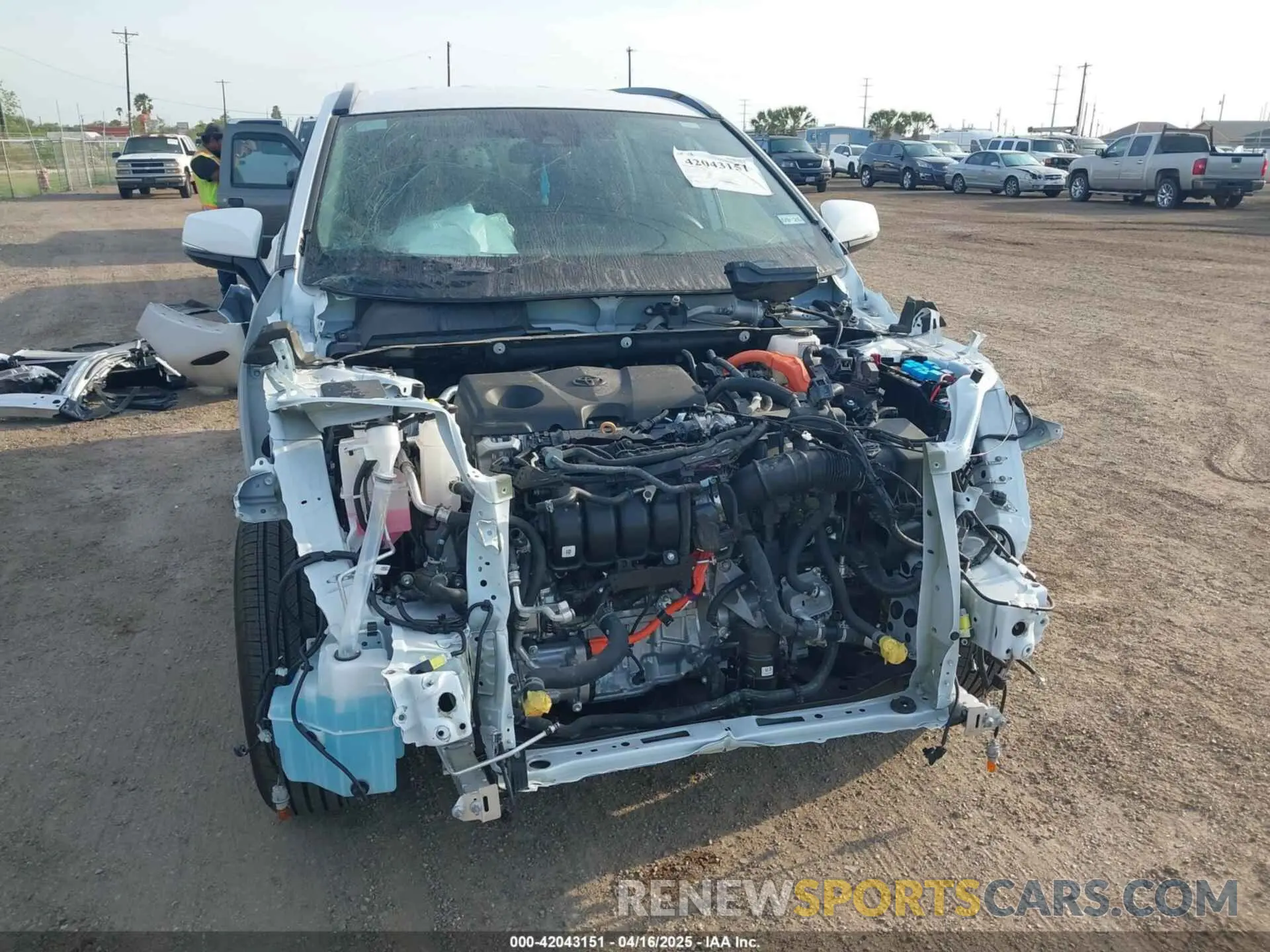 6 fotografías del automóvil dañado 2T3MWRFV3RW243740 TOYOTA RAV4 HYBRID 2024