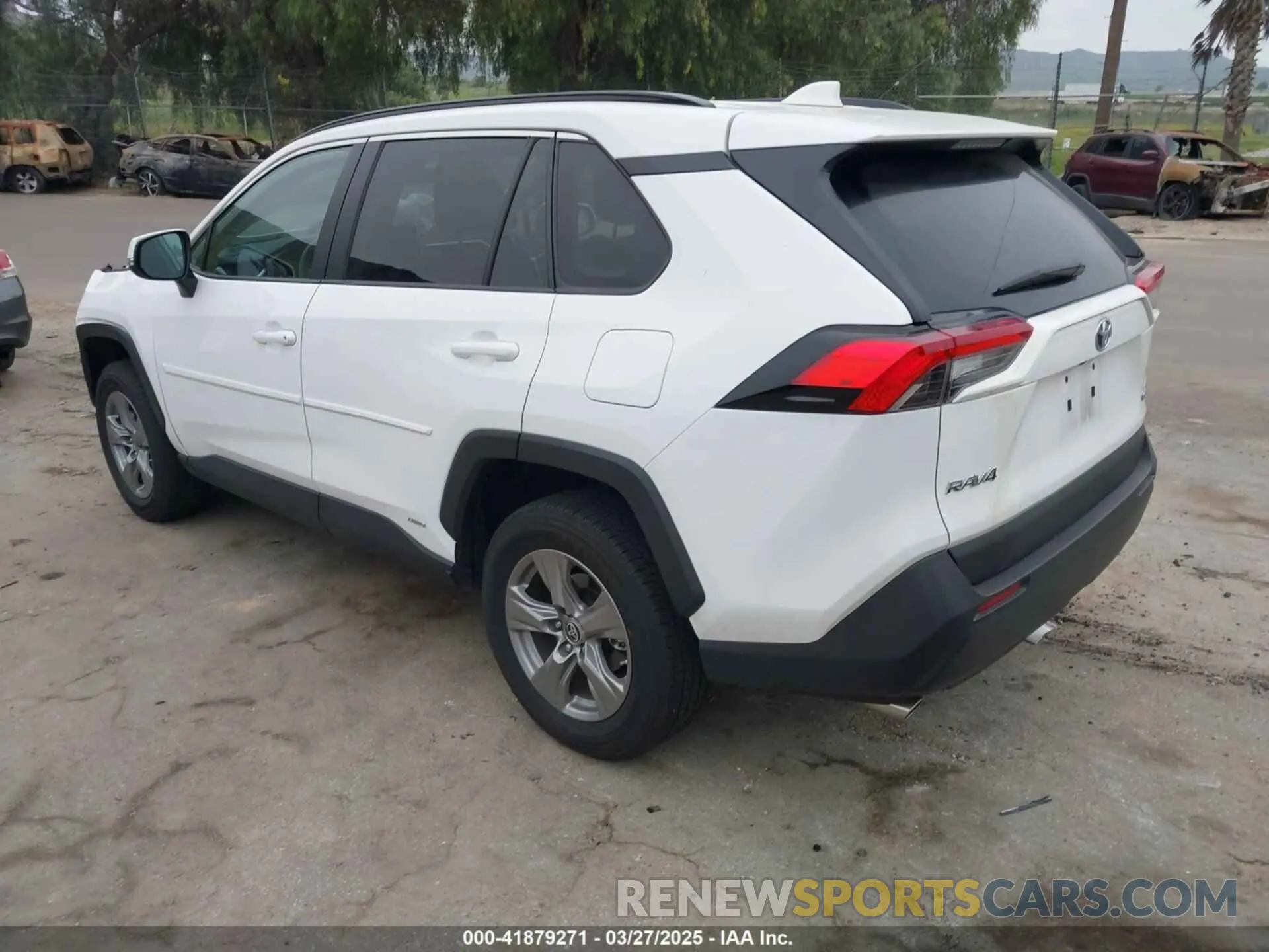 3 fotografías del automóvil dañado 2T3MWRFV9RW222584 TOYOTA RAV4 HYBRID 2024