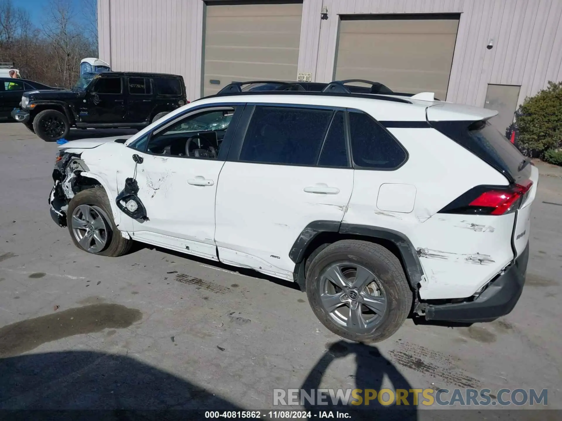 3 fotografías del automóvil dañado 2T3RWRFV0RW207056 TOYOTA RAV4 HYBRID 2024