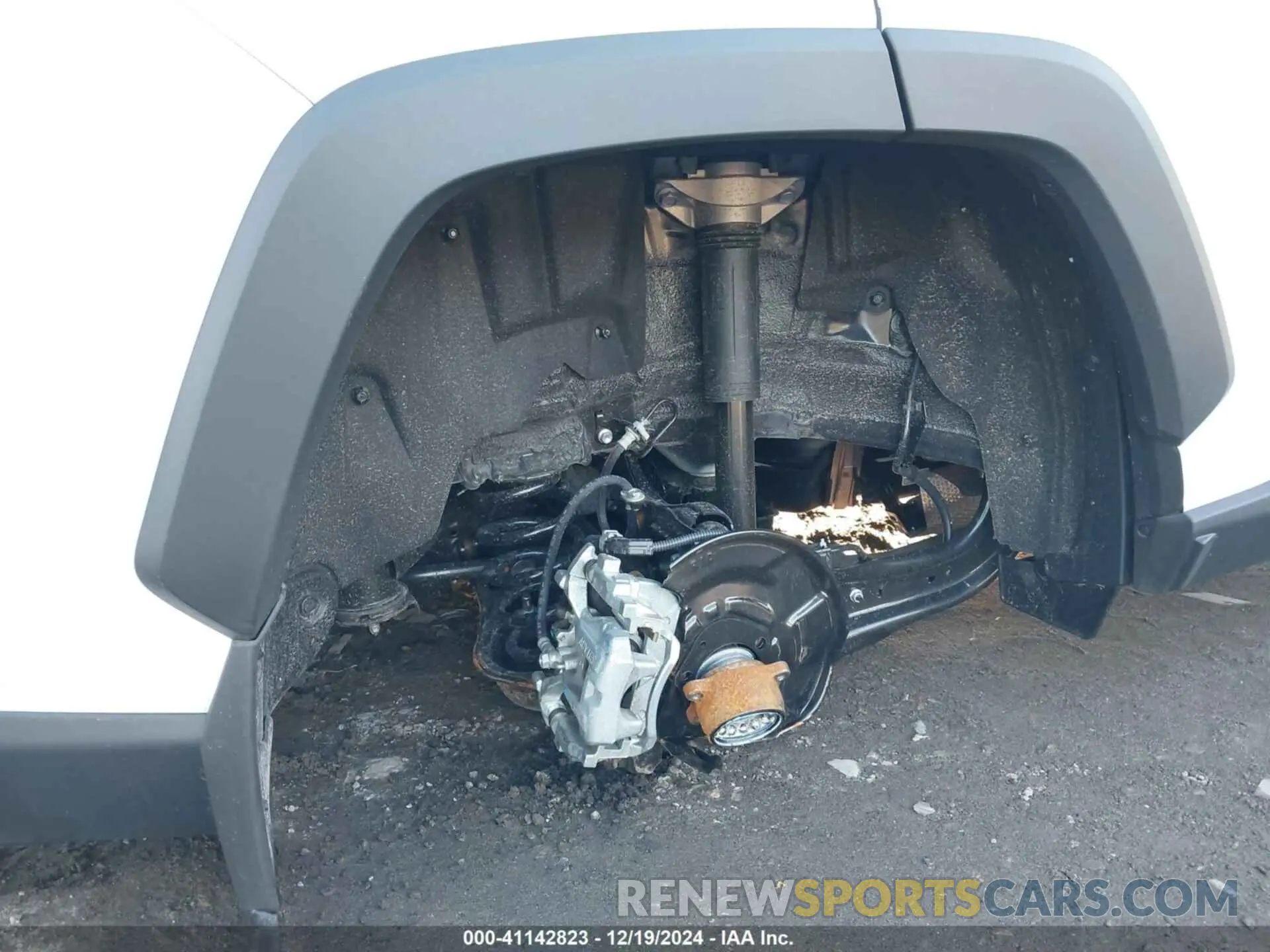 19 fotografías del automóvil dañado 2T3RWRFV0RW250781 TOYOTA RAV4 HYBRID 2024