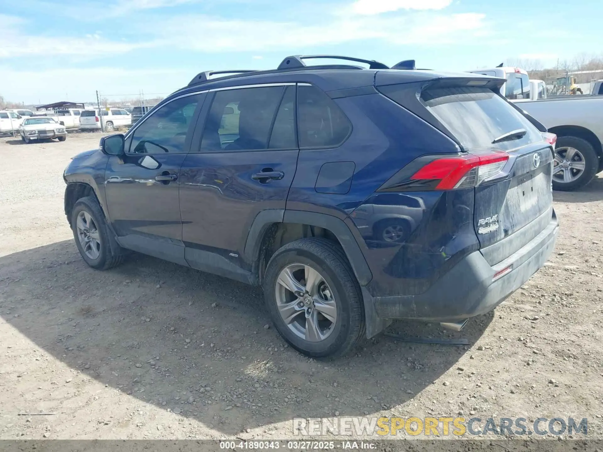 3 fotografías del automóvil dañado 2T3RWRFV9RW193450 TOYOTA RAV4 HYBRID 2024