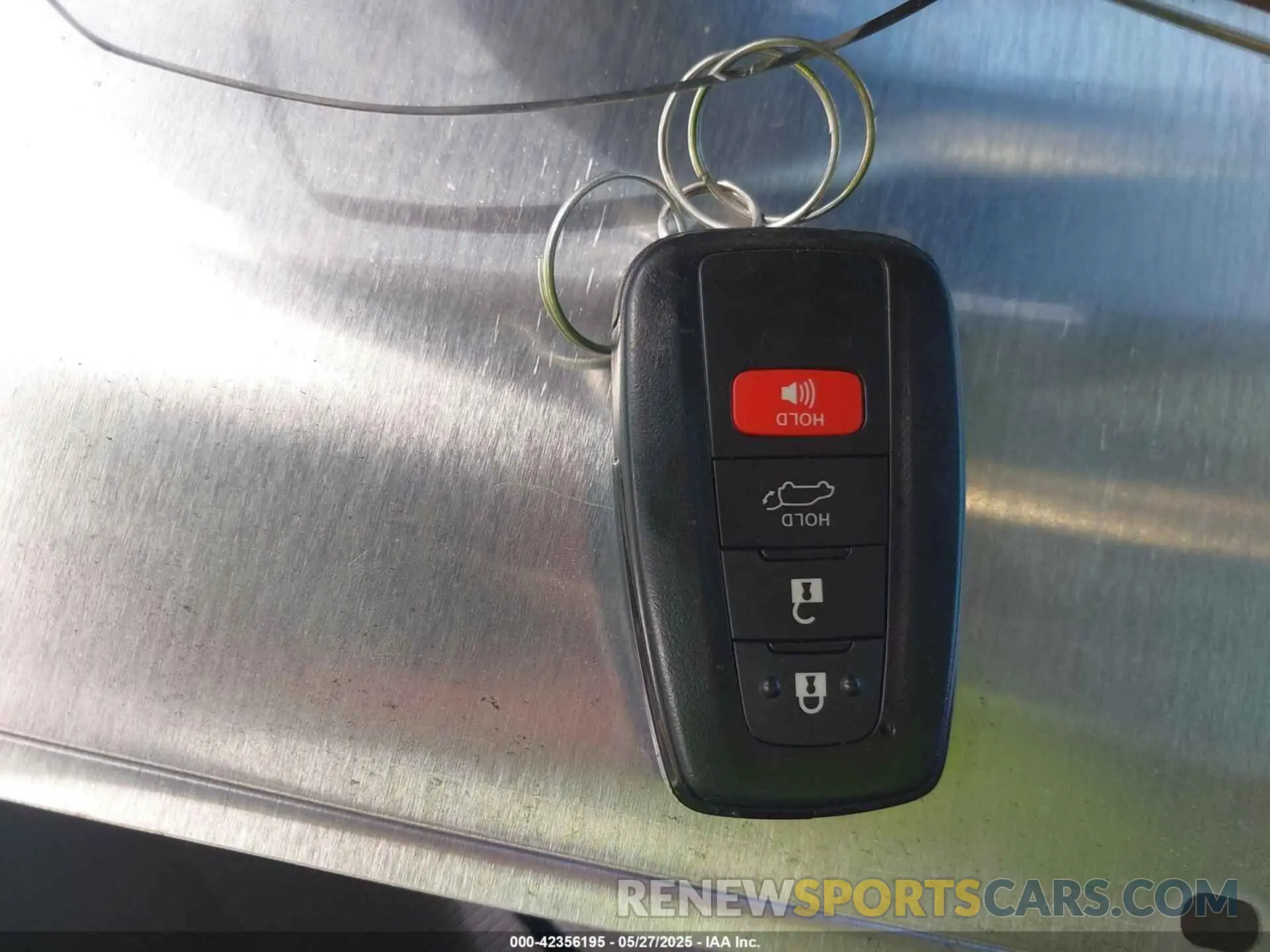 11 fotografías del automóvil dañado 2T3RWRFV9RW232652 TOYOTA RAV4 HYBRID 2024