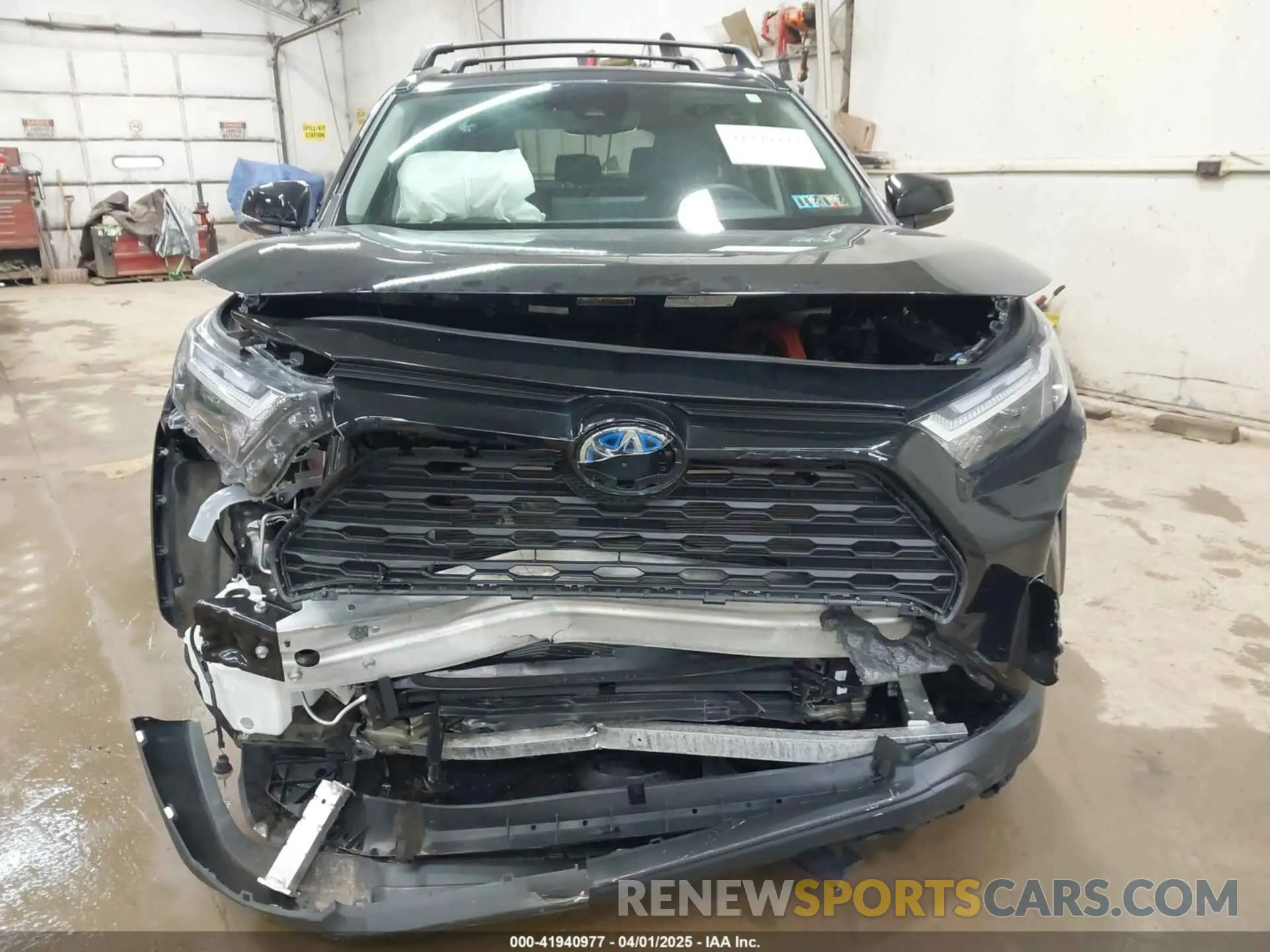 12 fotografías del automóvil dañado 2T3RWRFVXRW238122 TOYOTA RAV4 HYBRID 2024