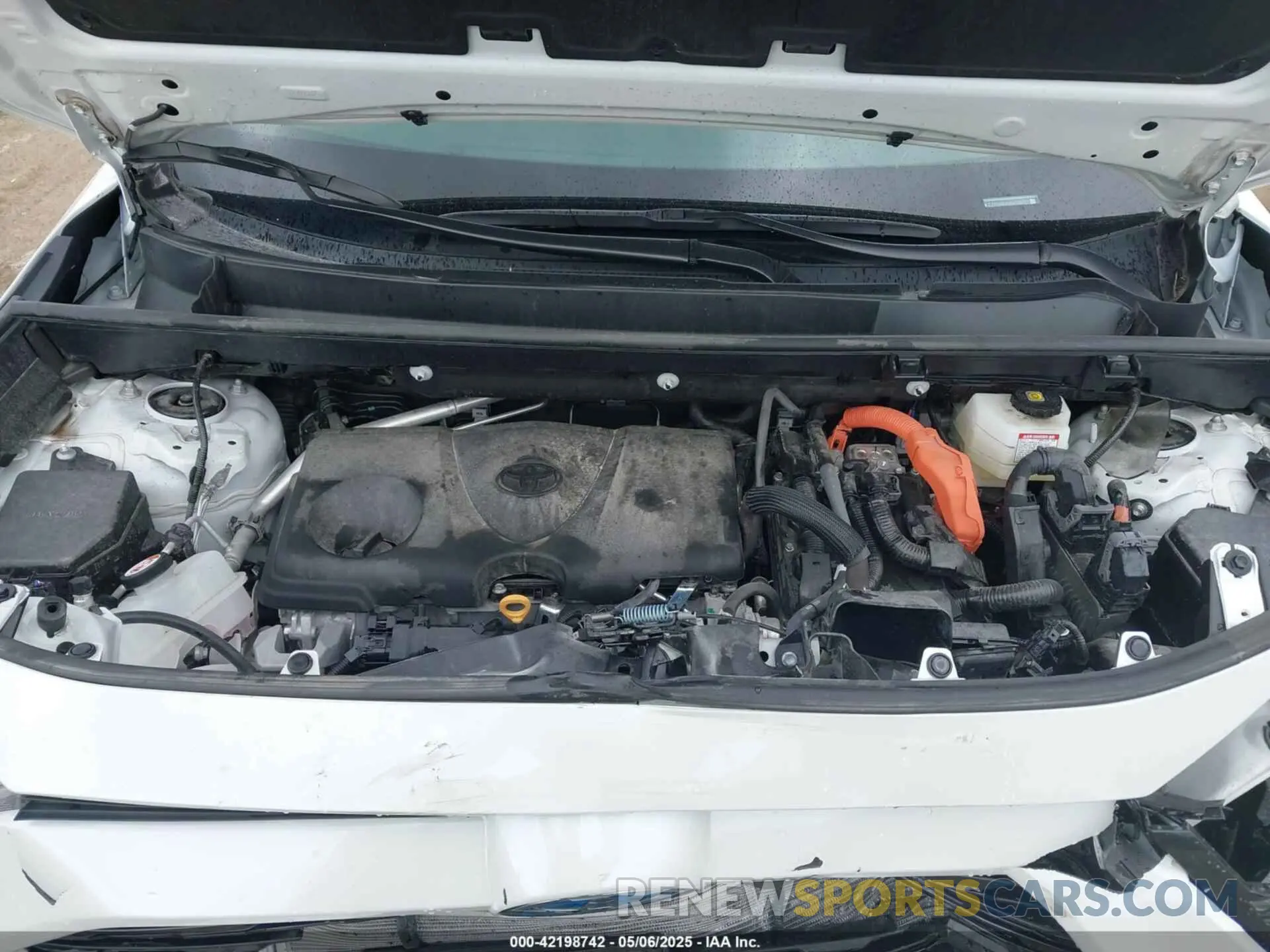 10 fotografías del automóvil dañado 2T3T6RFV3RW066117 TOYOTA RAV4 HYBRID 2024