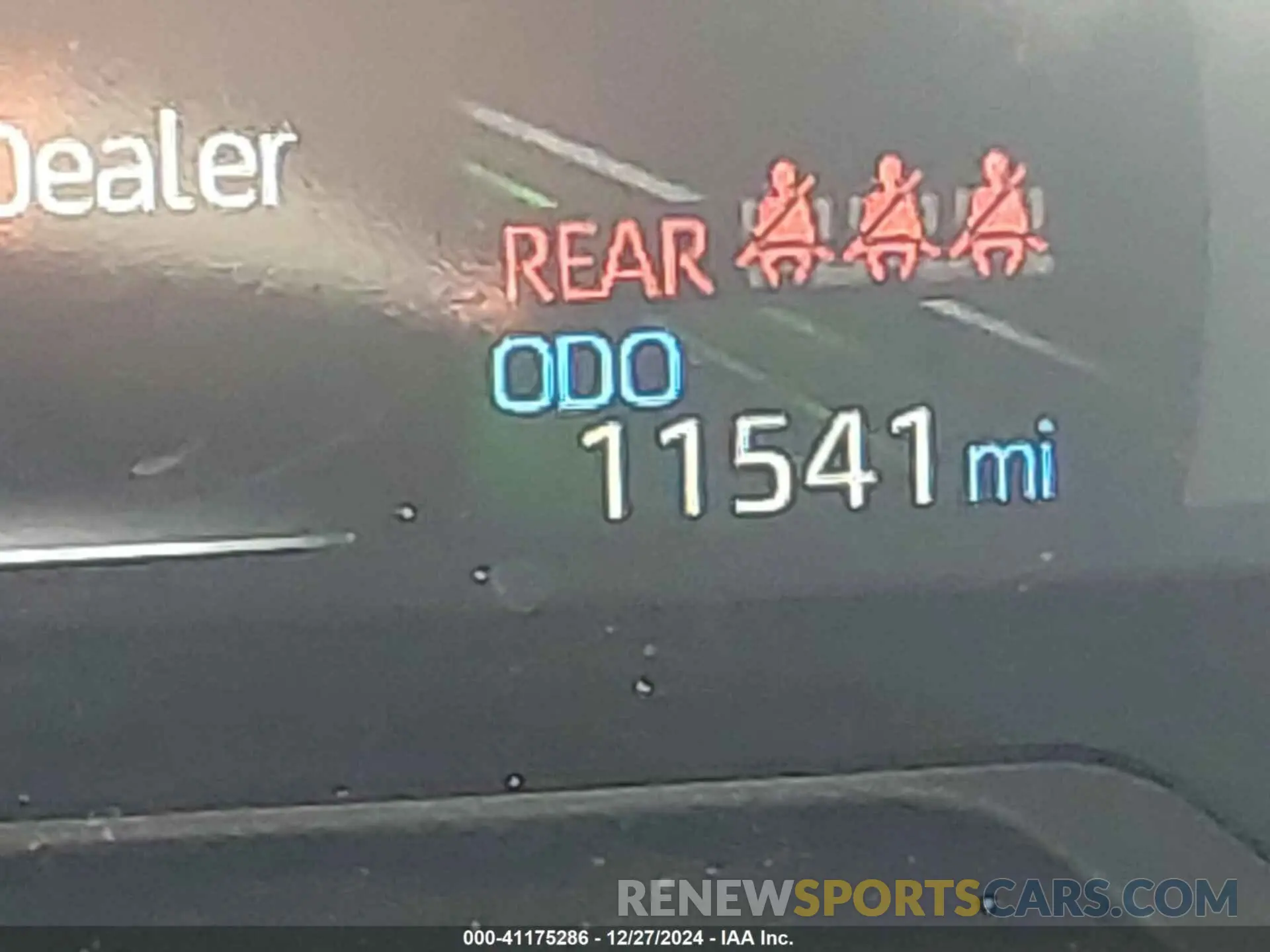 15 fotografías del automóvil dañado 2T3UWRFV0RW226460 TOYOTA RAV4 HYBRID 2024