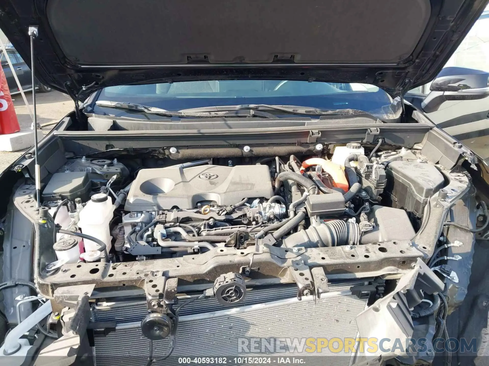 10 fotografías del automóvil dañado 2T3UWRFV8RW204576 TOYOTA RAV4 HYBRID 2024