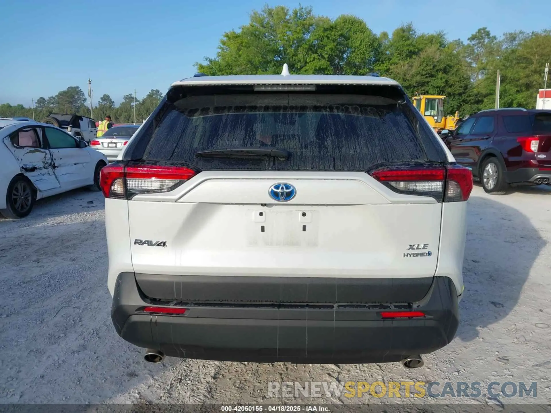 15 fotografías del automóvil dañado 4T3B6RFV0RU151797 TOYOTA RAV4 HYBRID 2024