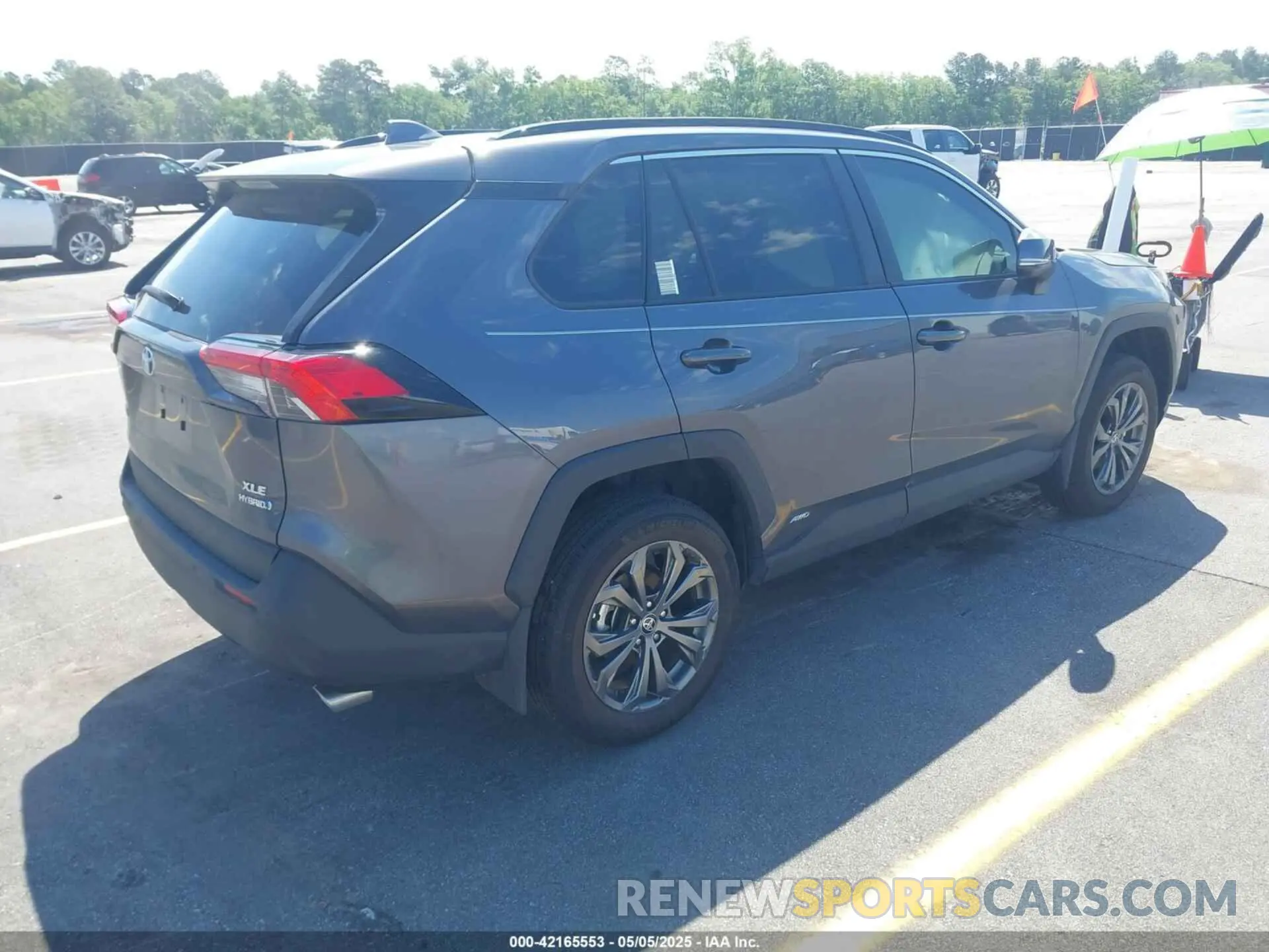 4 fotografías del automóvil dañado 4T3B6RFV0RU152111 TOYOTA RAV4 HYBRID 2024